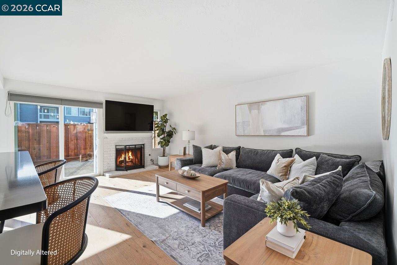 Photo #1: 41120878 Listing: Photo #1