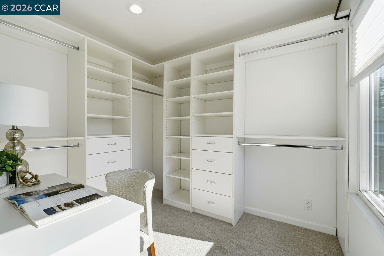 Photo #25: 41120878 Listing: Photo #25