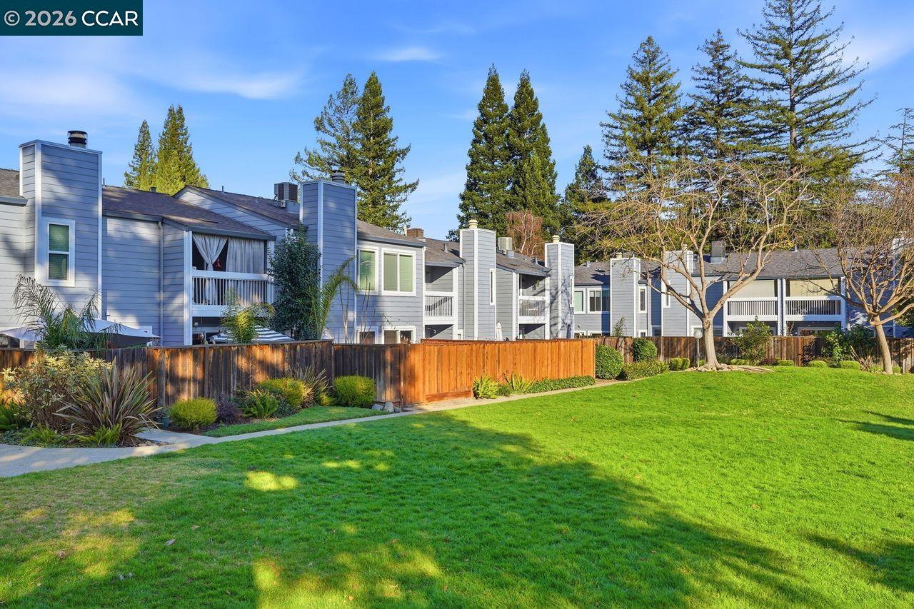 Photo #32: 41120878 Listing: Photo #32