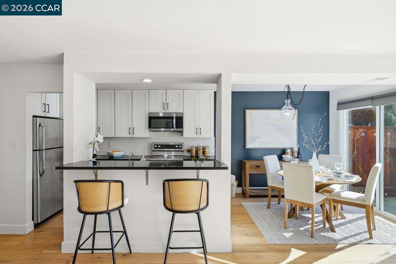 Photo #5: 41120878 Listing: Photo #5