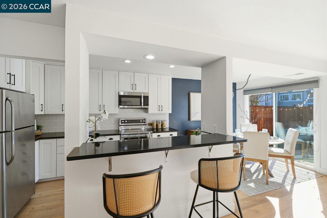 Photo #6: 41120878 Listing: Photo #6