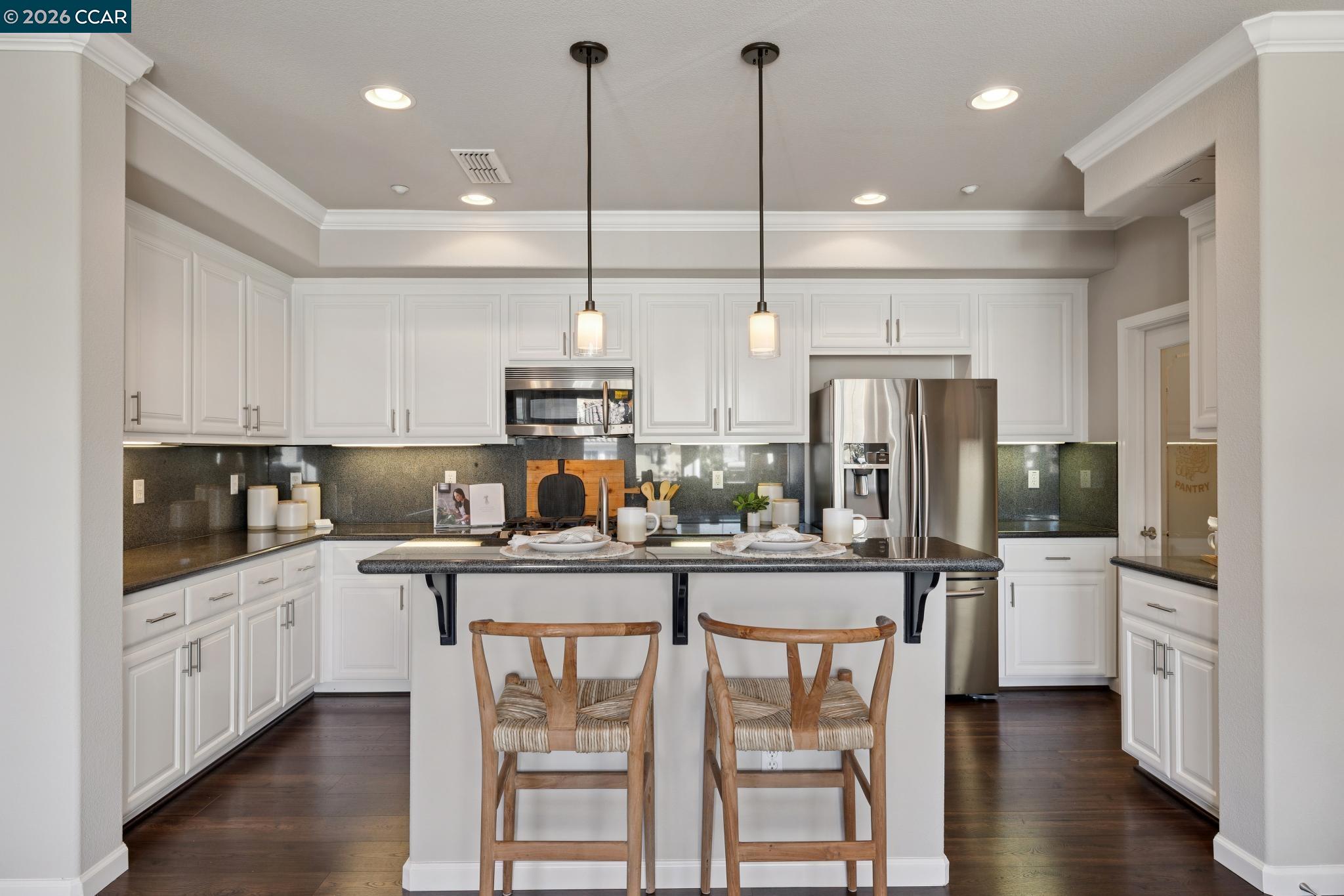 Photo #7: 41120880 Listing: Photo #7