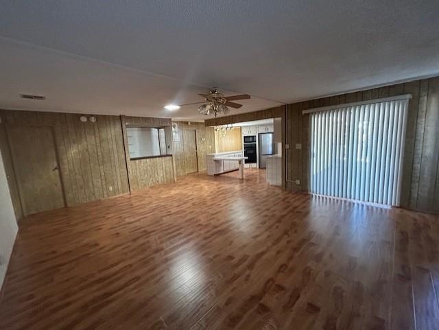 Detail Gallery Image 13 of 44 For 29286 Whalebone Way, Hayward,  CA 94544 - 2 Beds | 2 Baths