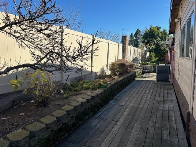 Detail Gallery Image 34 of 44 For 29286 Whalebone Way, Hayward,  CA 94544 - 2 Beds | 2 Baths