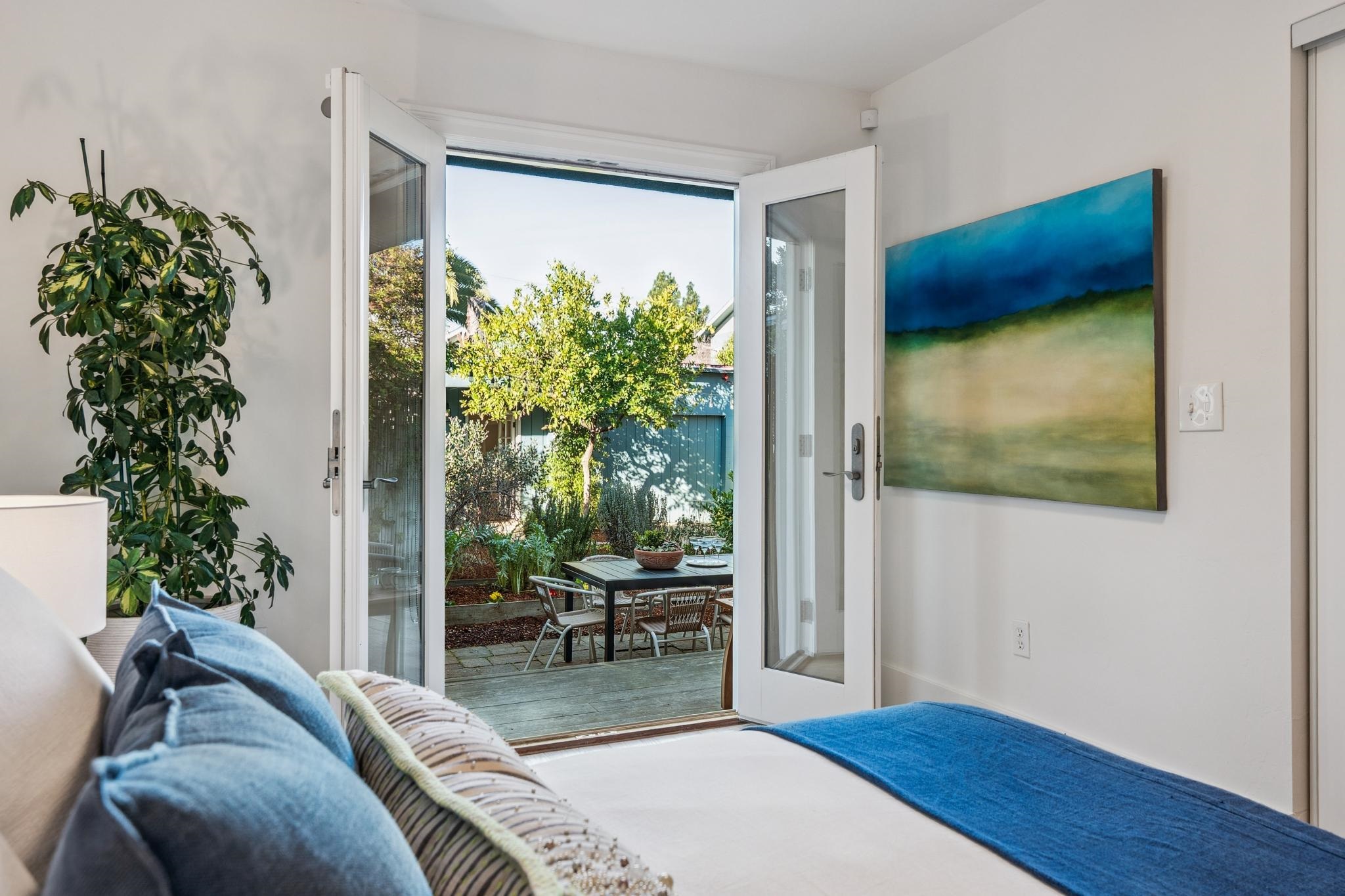 Detail Gallery Image 29 of 55 For 1525 Tyler St, Berkeley,  CA 94703 - 2 Beds | 1/1 Baths