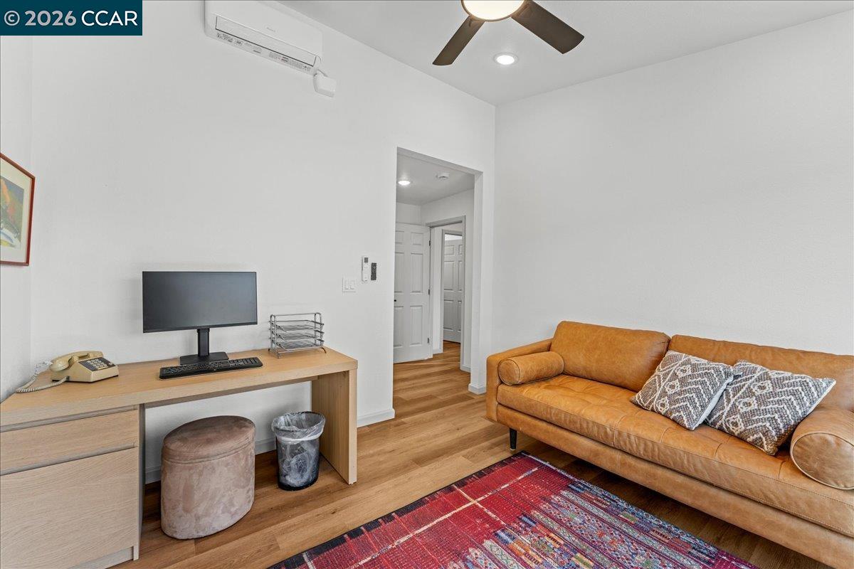 Detail Gallery Image 19 of 33 For 5169 Concord Blvd, Concord,  CA 94521 - 4 Beds | 3 Baths