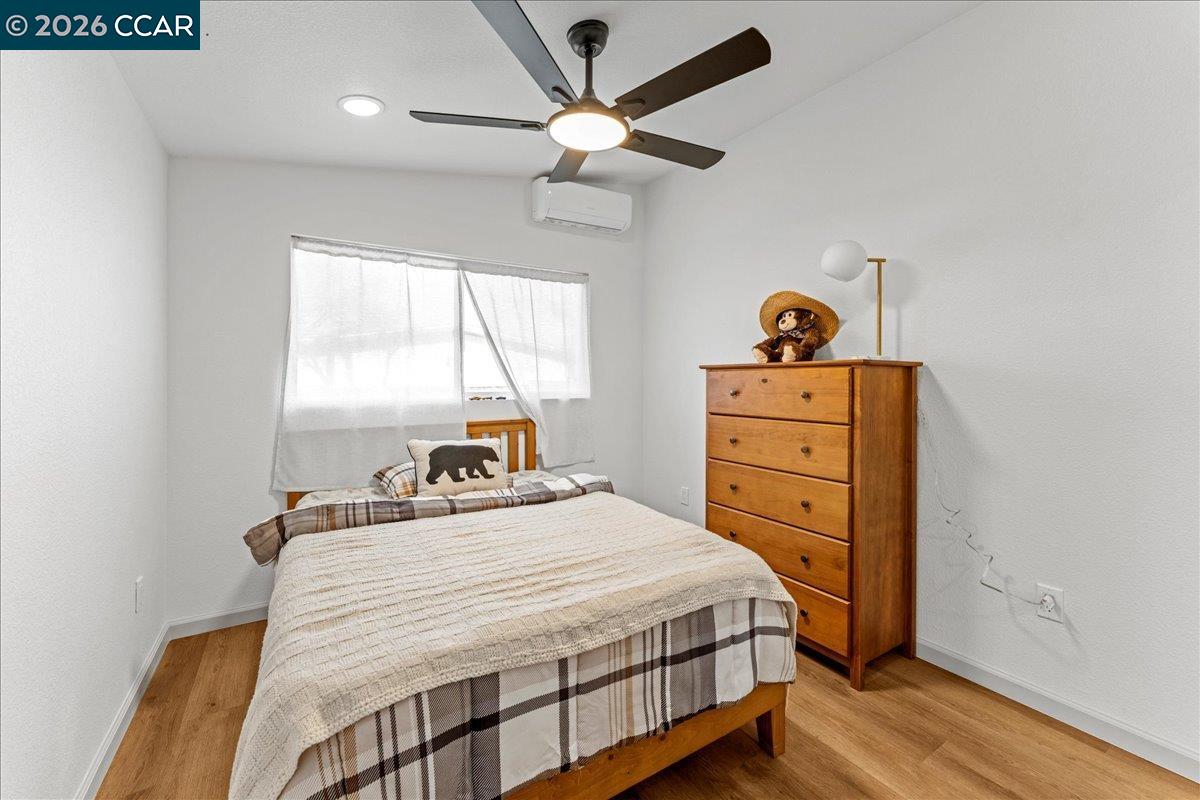 Detail Gallery Image 22 of 33 For 5169 Concord Blvd, Concord,  CA 94521 - 4 Beds | 3 Baths