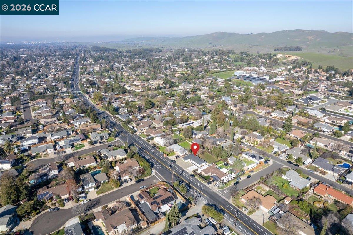 Detail Gallery Image 30 of 33 For 5169 Concord Blvd, Concord,  CA 94521 - 4 Beds | 3 Baths