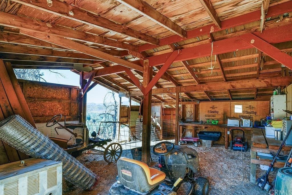 Detail Gallery Image 19 of 31 For 13942 Highway 29, Lower Lake,  CA 95457 - 2 Beds | 2 Baths