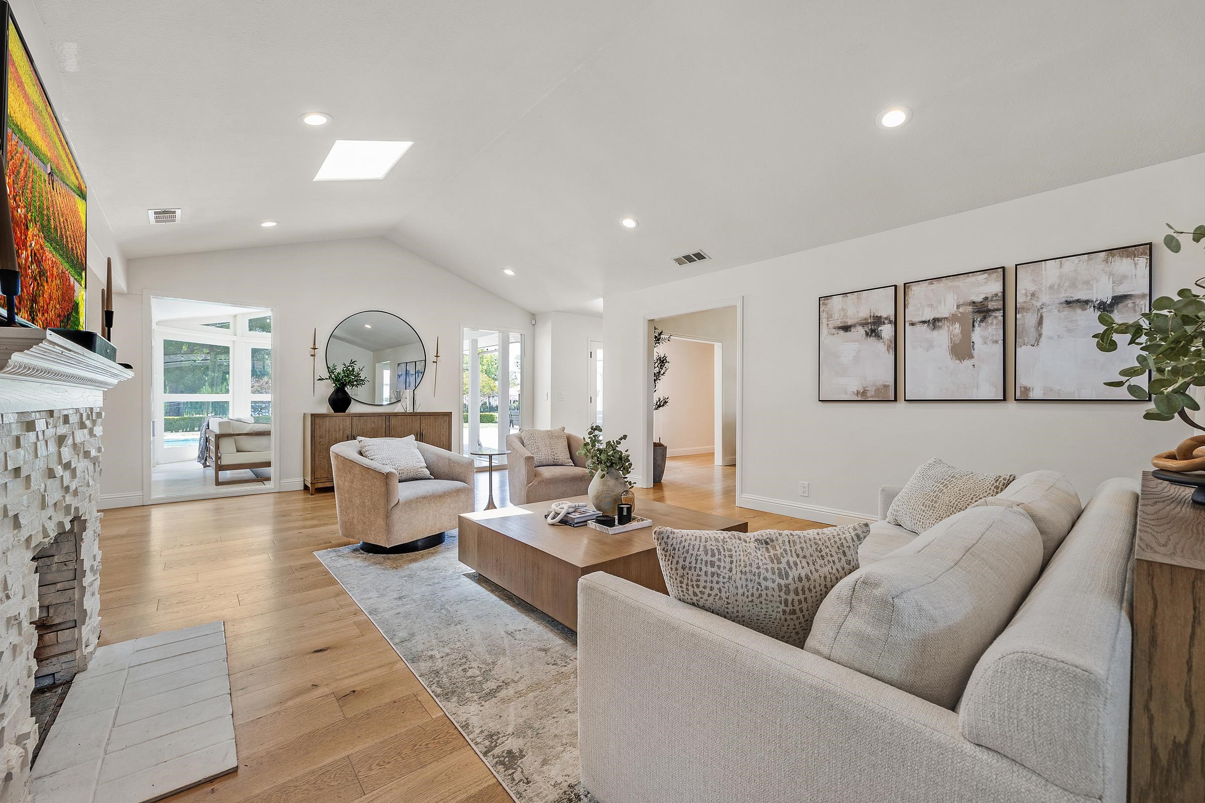 Detail Gallery Image 5 of 60 For 3144 Roundhill Rd, Alamo,  CA 94507 - 5 Beds | 4 Baths