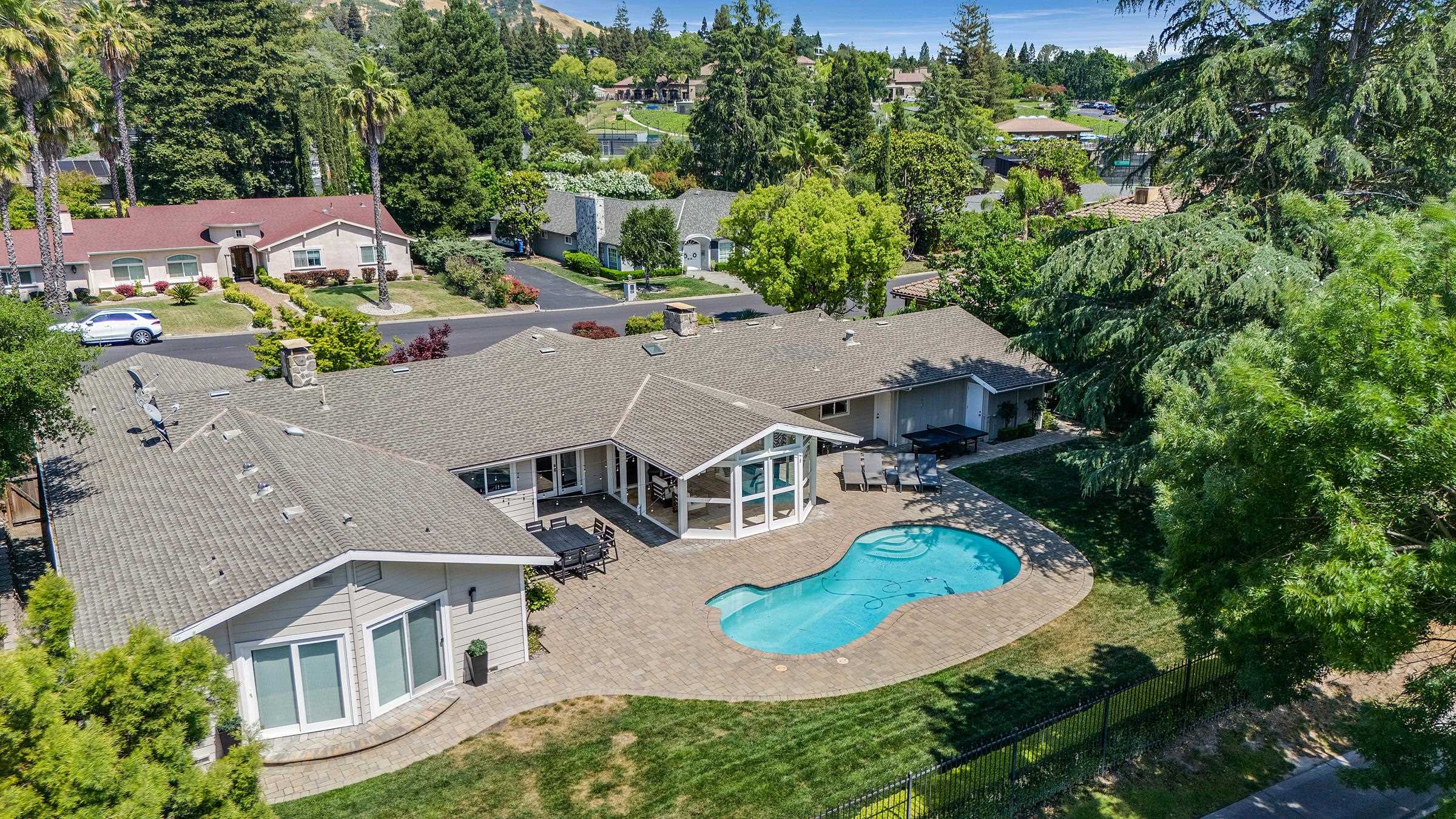 Detail Gallery Image 54 of 60 For 3144 Roundhill Rd, Alamo,  CA 94507 - 5 Beds | 4 Baths