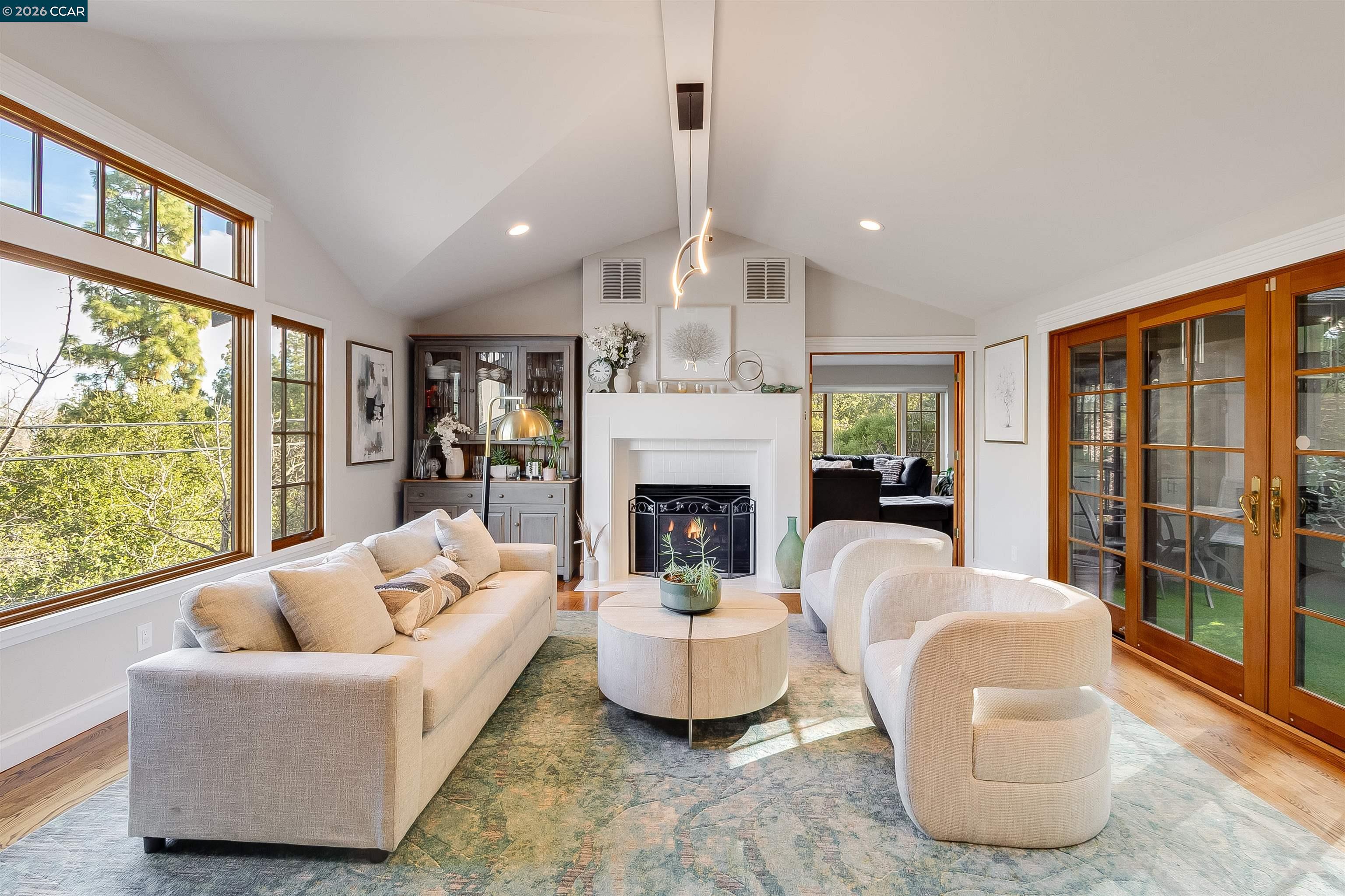 Detail Gallery Image 3 of 49 For 1455 Purson Ln, Lafayette,  CA 94549 - 4 Beds | 3 Baths