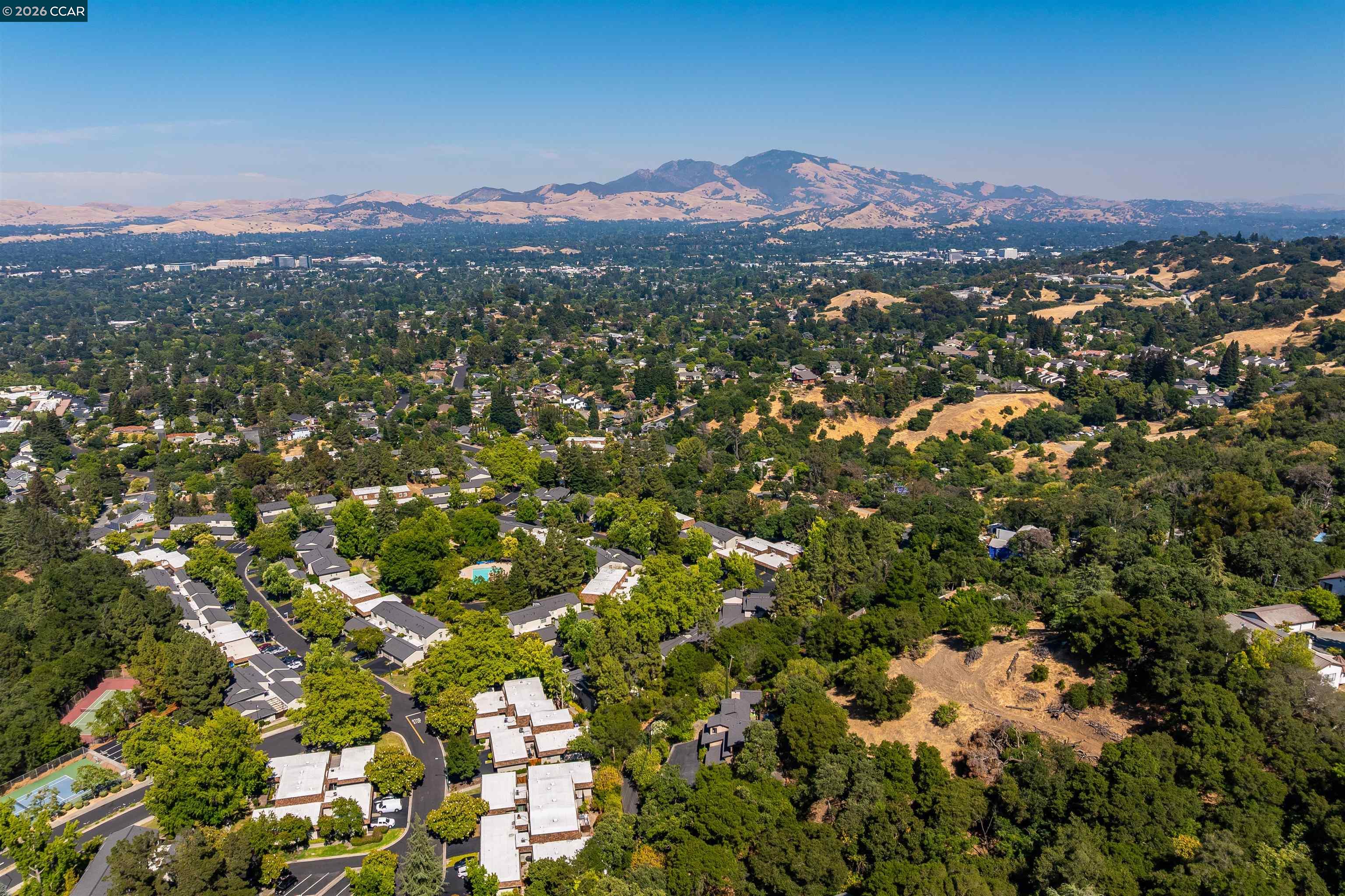 Detail Gallery Image 25 of 49 For 1455 Purson Ln, Lafayette,  CA 94549 - 4 Beds | 3 Baths