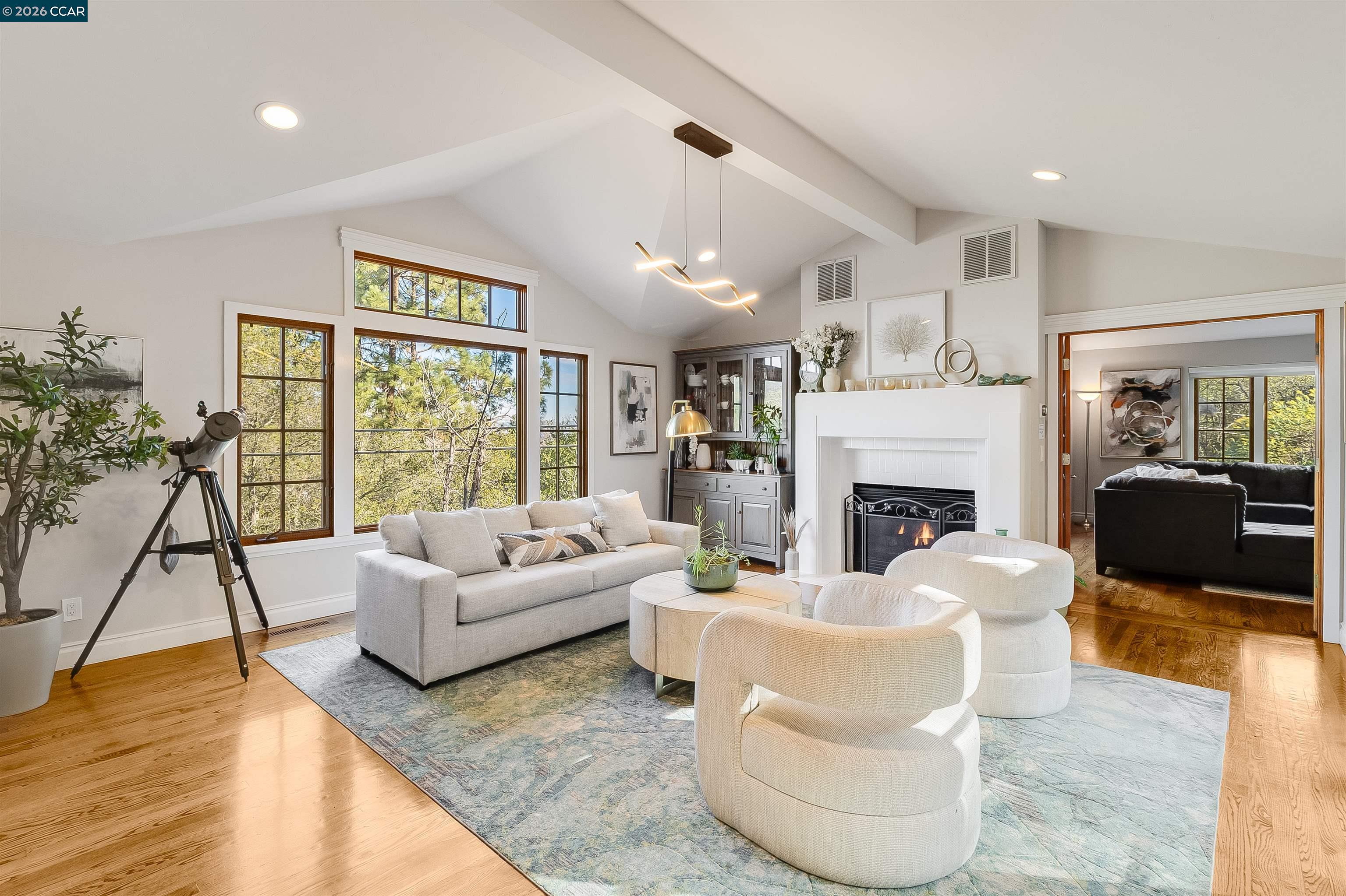 Detail Gallery Image 5 of 49 For 1455 Purson Ln, Lafayette,  CA 94549 - 4 Beds | 3 Baths