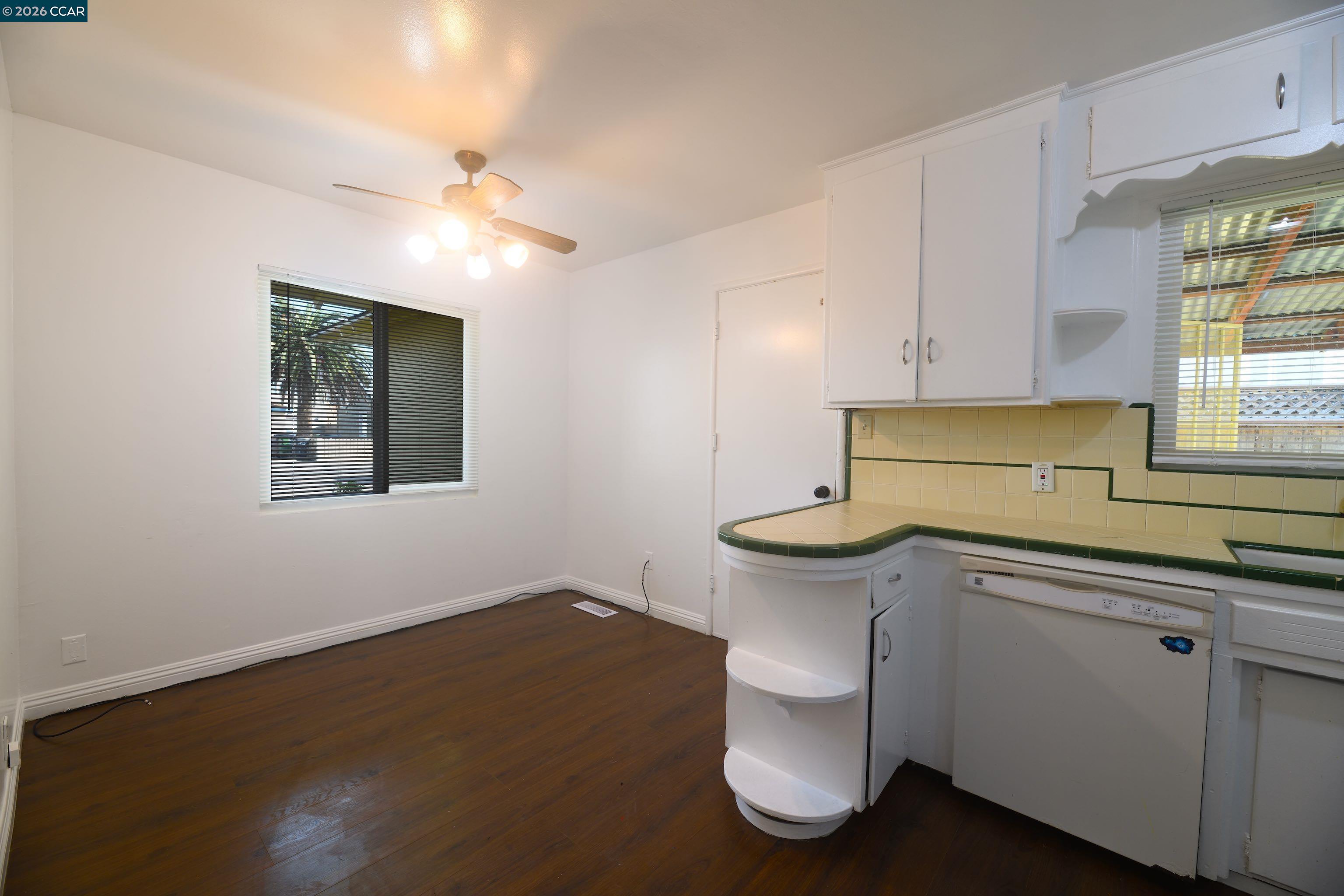 Detail Gallery Image 13 of 38 For 1823 Wall St., Tracy,  CA 95376 - 3 Beds | 1 Baths