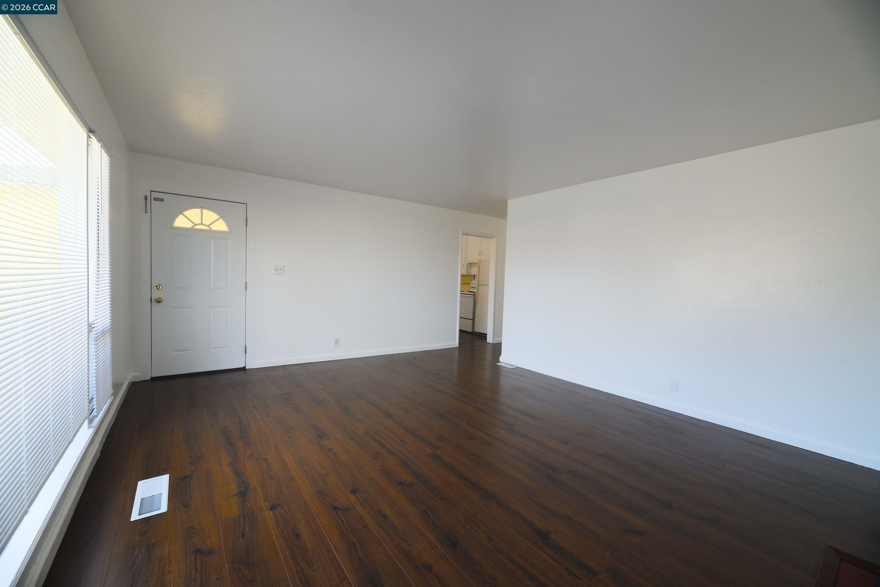 Detail Gallery Image 6 of 38 For 1823 Wall St., Tracy,  CA 95376 - 3 Beds | 1 Baths