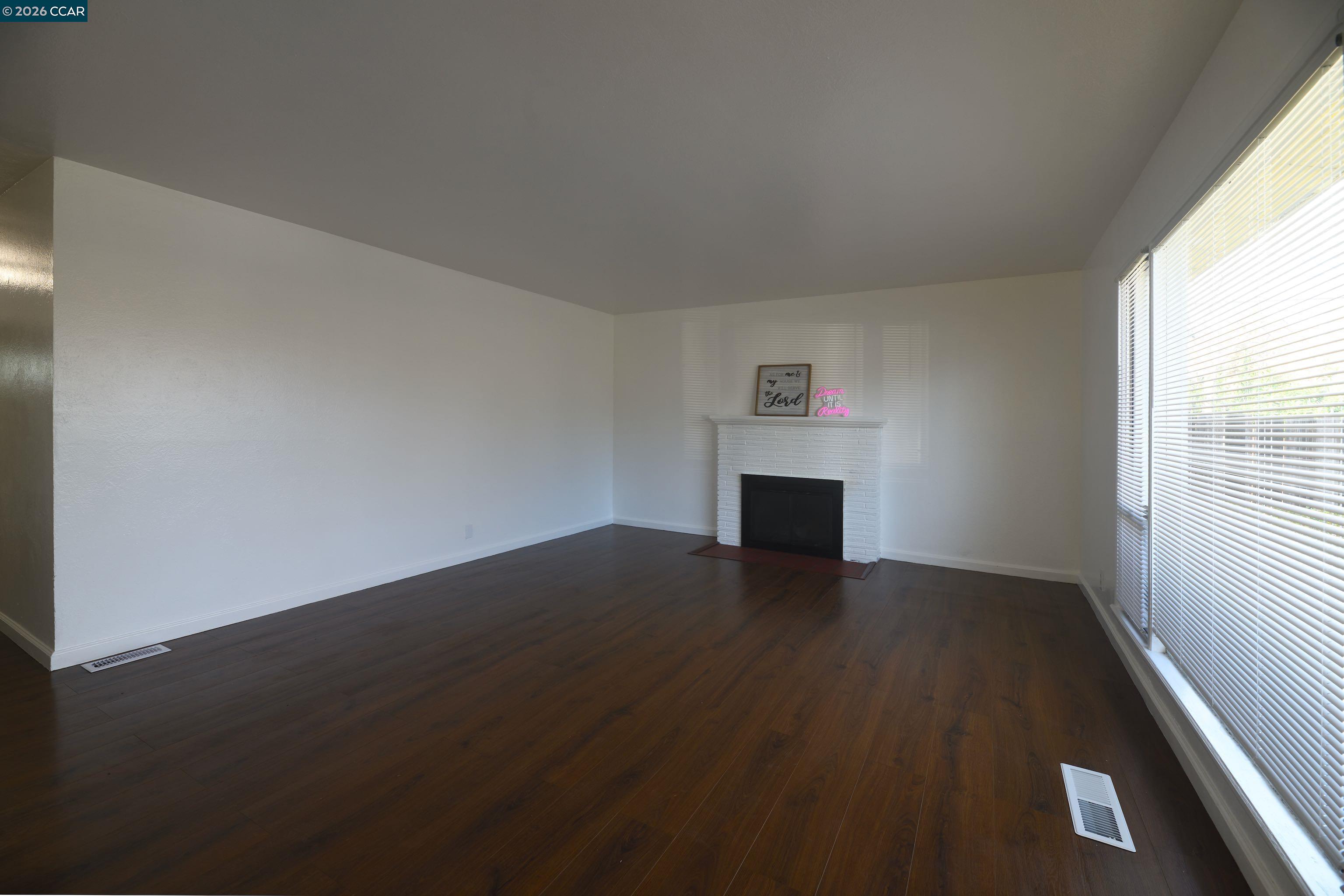 Detail Gallery Image 7 of 38 For 1823 Wall St., Tracy,  CA 95376 - 3 Beds | 1 Baths