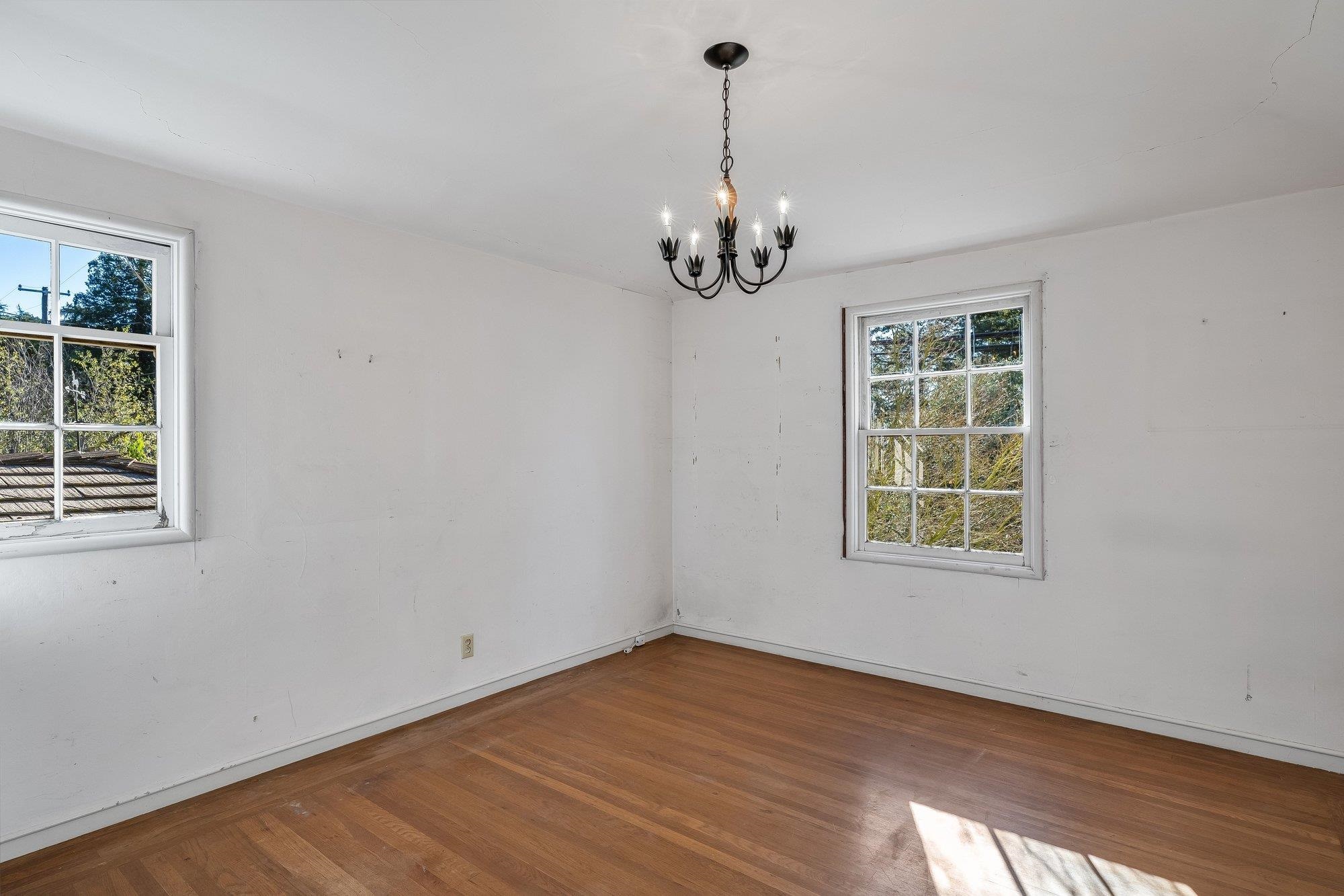 Detail Gallery Image 15 of 35 For 111 Fairlawn Dr, Berkeley,  CA 94708 - 2 Beds | 2 Baths