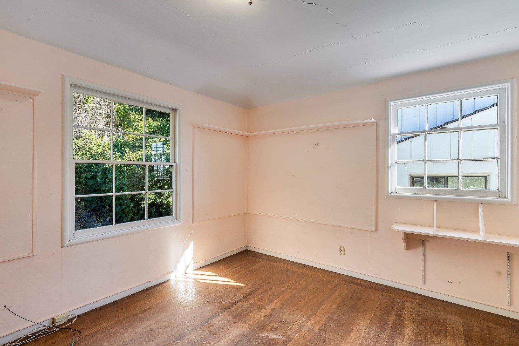 Detail Gallery Image 19 of 35 For 111 Fairlawn Dr, Berkeley,  CA 94708 - 2 Beds | 2 Baths