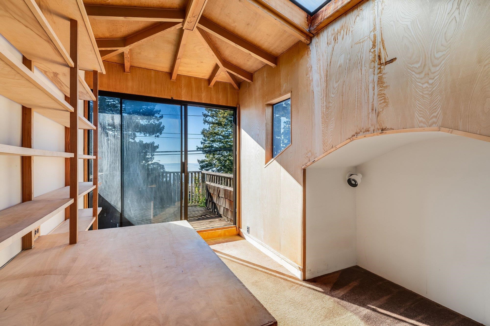 Detail Gallery Image 21 of 35 For 111 Fairlawn Dr, Berkeley,  CA 94708 - 2 Beds | 2 Baths