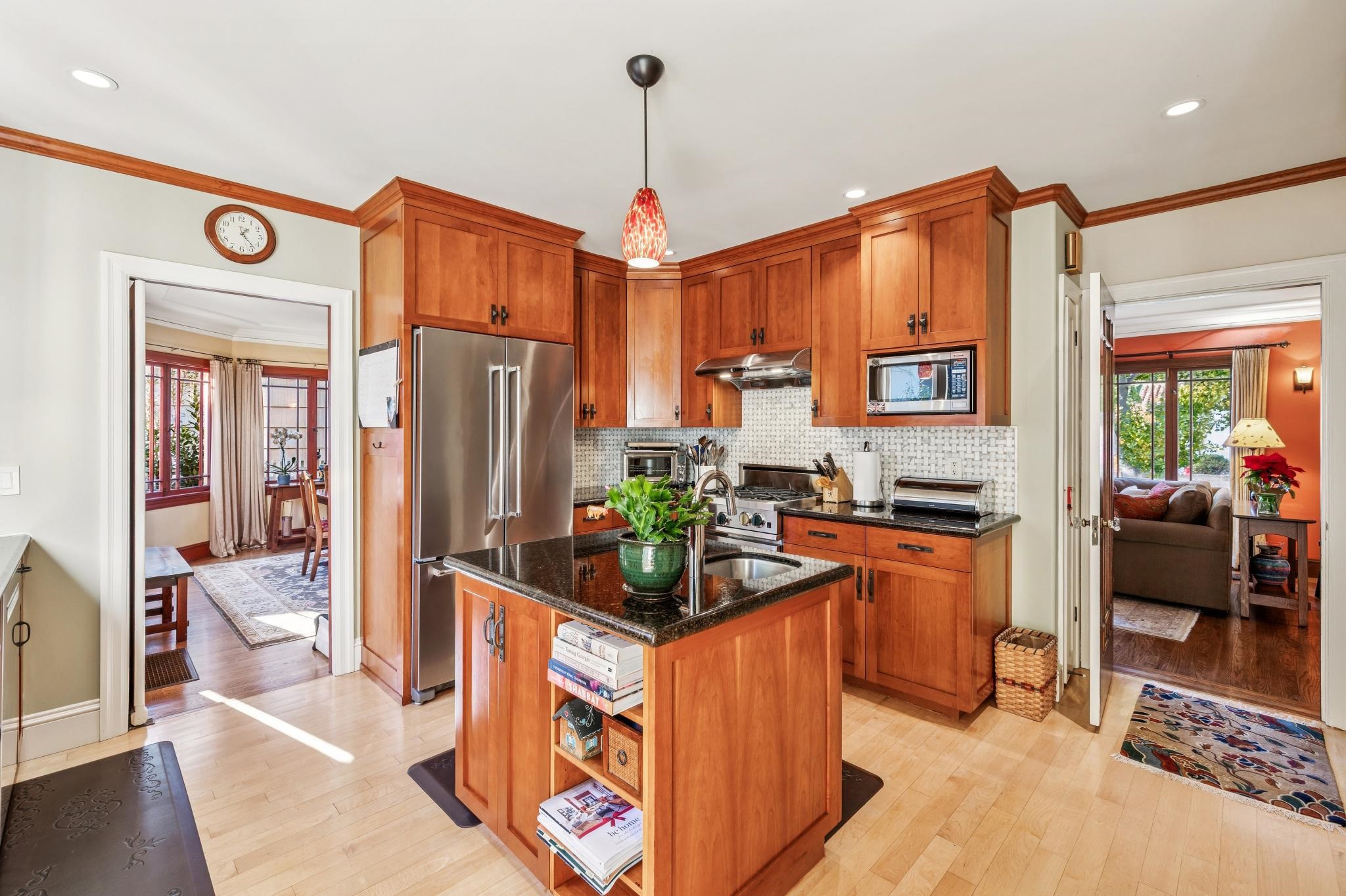 Detail Gallery Image 16 of 60 For 1416 Versailles Ave, Alameda,  CA 94501 - 3 Beds | 2 Baths