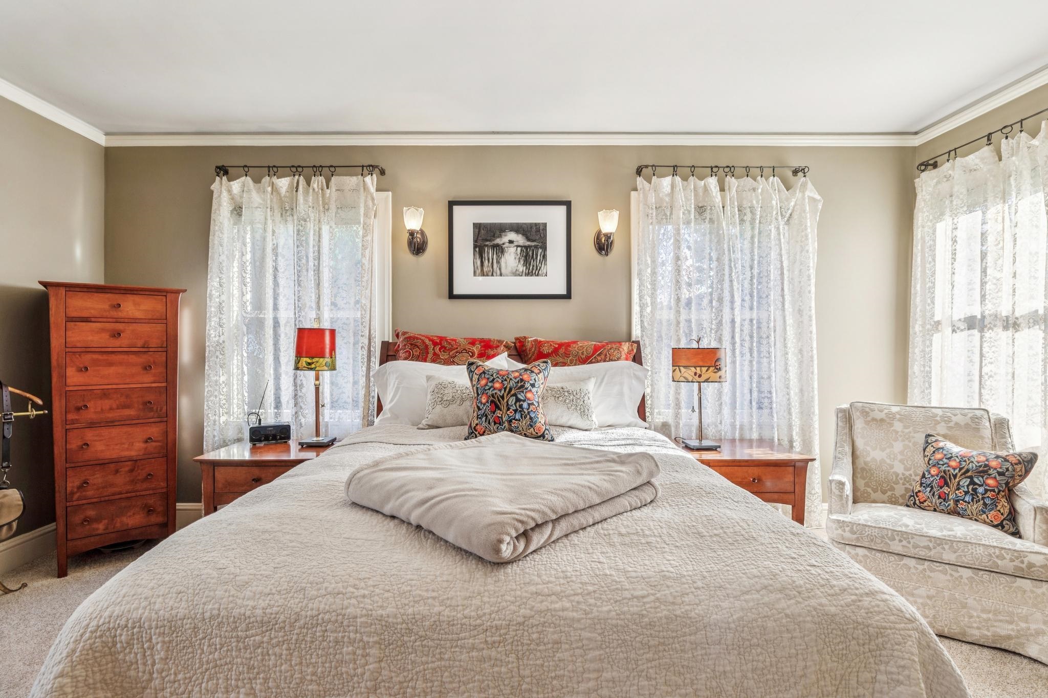 Detail Gallery Image 24 of 60 For 1416 Versailles Ave, Alameda,  CA 94501 - 3 Beds | 2 Baths