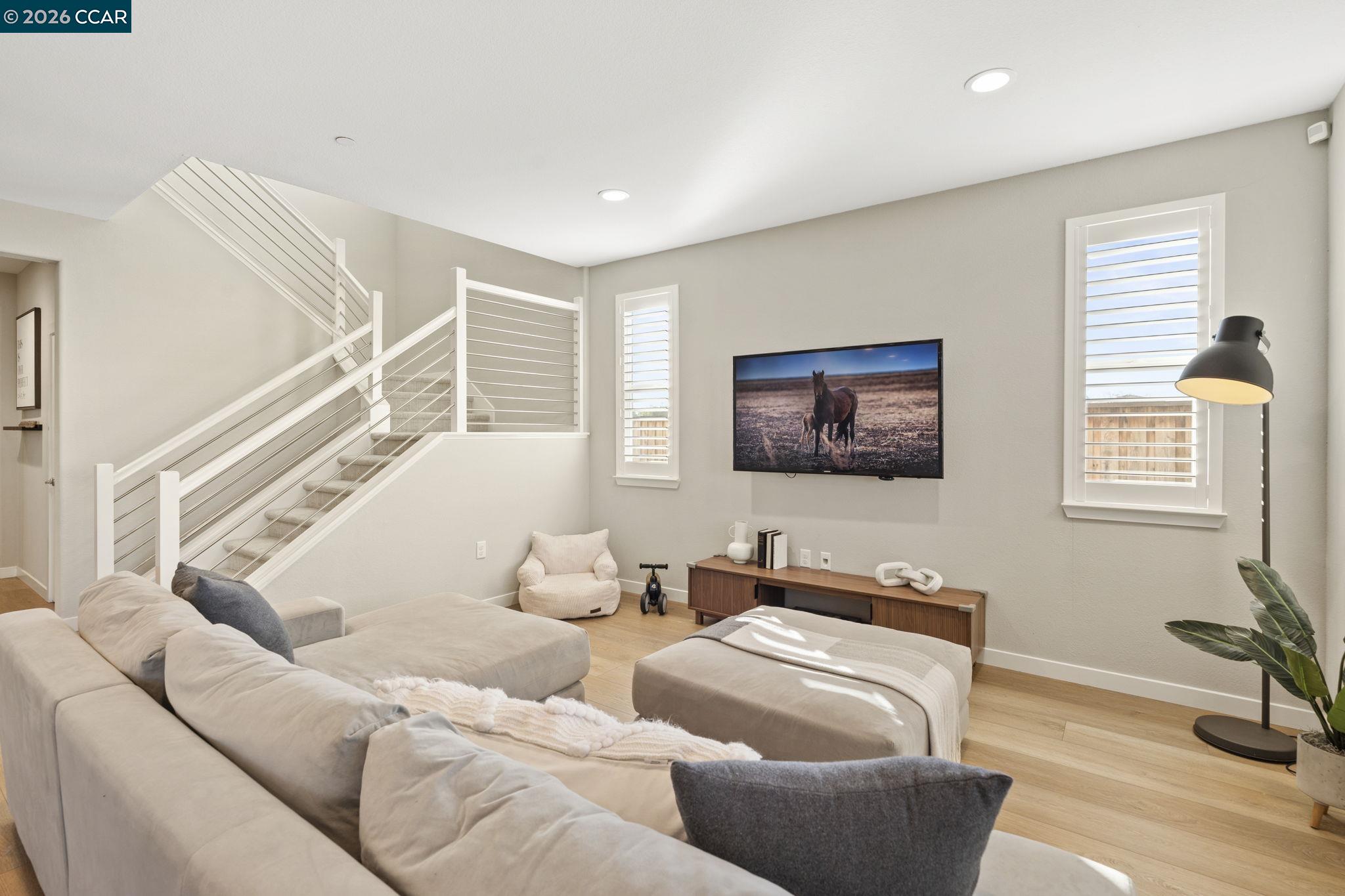 Detail Gallery Image 27 of 58 For 5359 Sopra St, Antioch,  CA 94531 - 4 Beds | 3 Baths