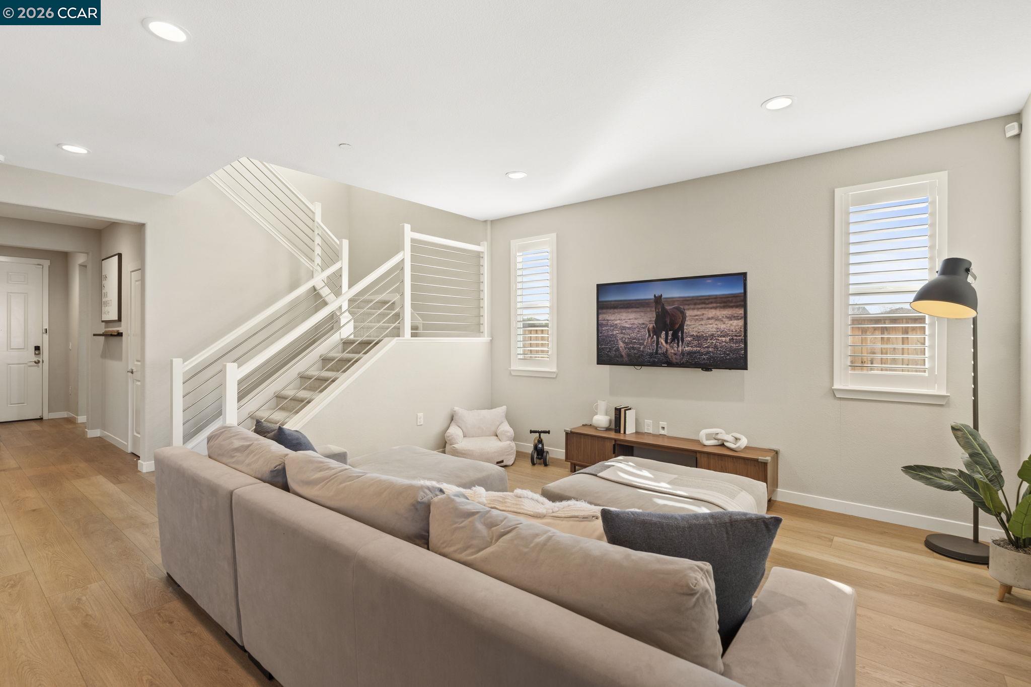 Detail Gallery Image 28 of 58 For 5359 Sopra St, Antioch,  CA 94531 - 4 Beds | 3 Baths