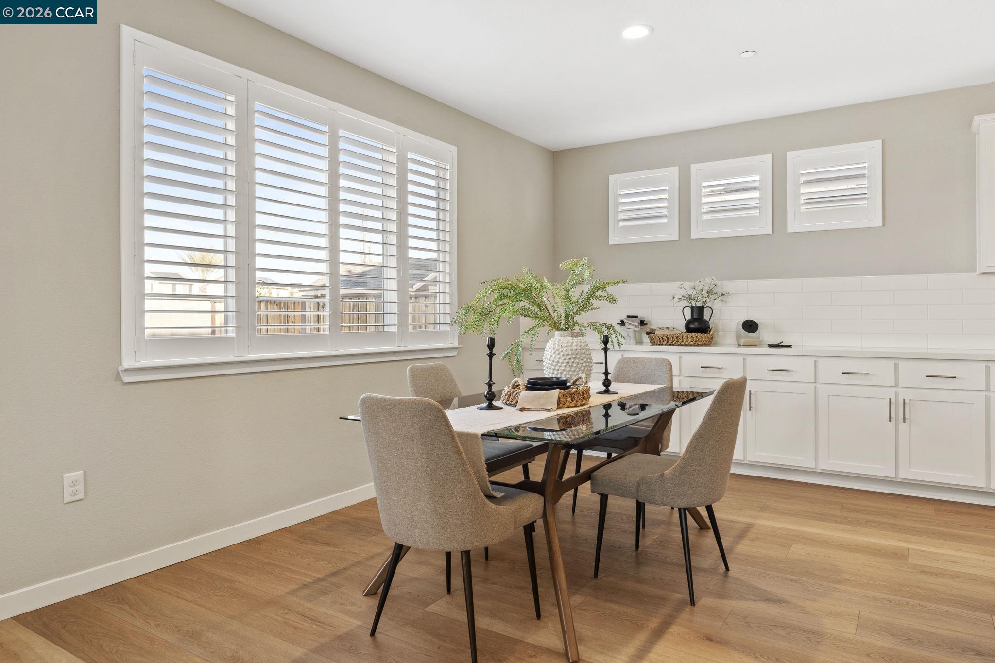 Detail Gallery Image 10 of 58 For 5359 Sopra St, Antioch,  CA 94531 - 4 Beds | 3 Baths