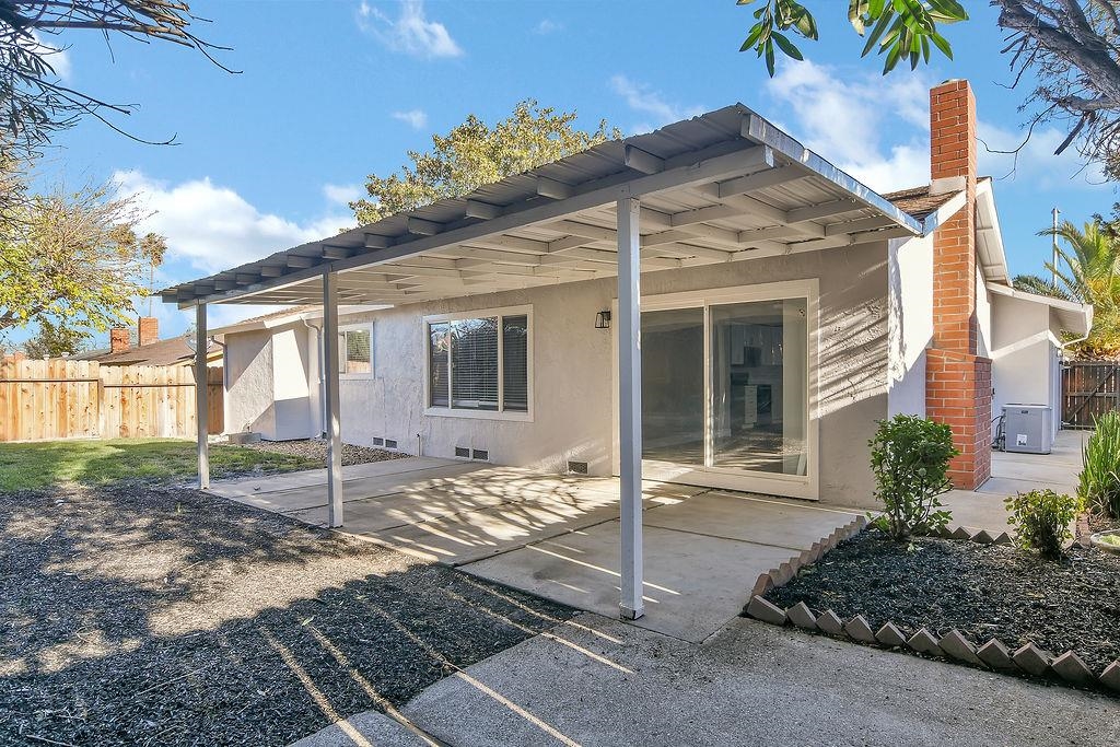 Detail Gallery Image 30 of 32 For 2853 Seville Cir, Antioch,  CA 94509 - 3 Beds | 2 Baths