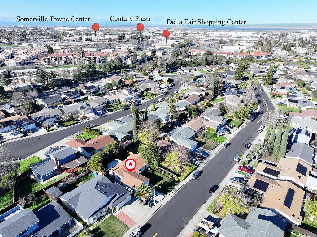 Detail Gallery Image 5 of 32 For 2853 Seville Cir, Antioch,  CA 94509 - 3 Beds | 2 Baths