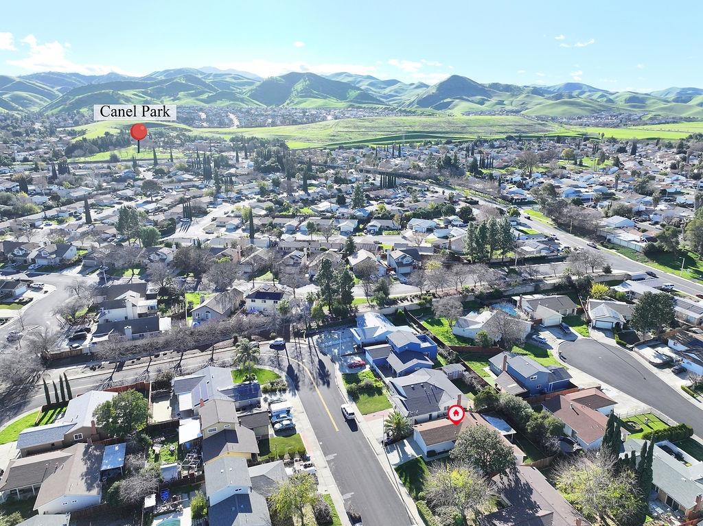 Detail Gallery Image 6 of 32 For 2853 Seville Cir, Antioch,  CA 94509 - 3 Beds | 2 Baths