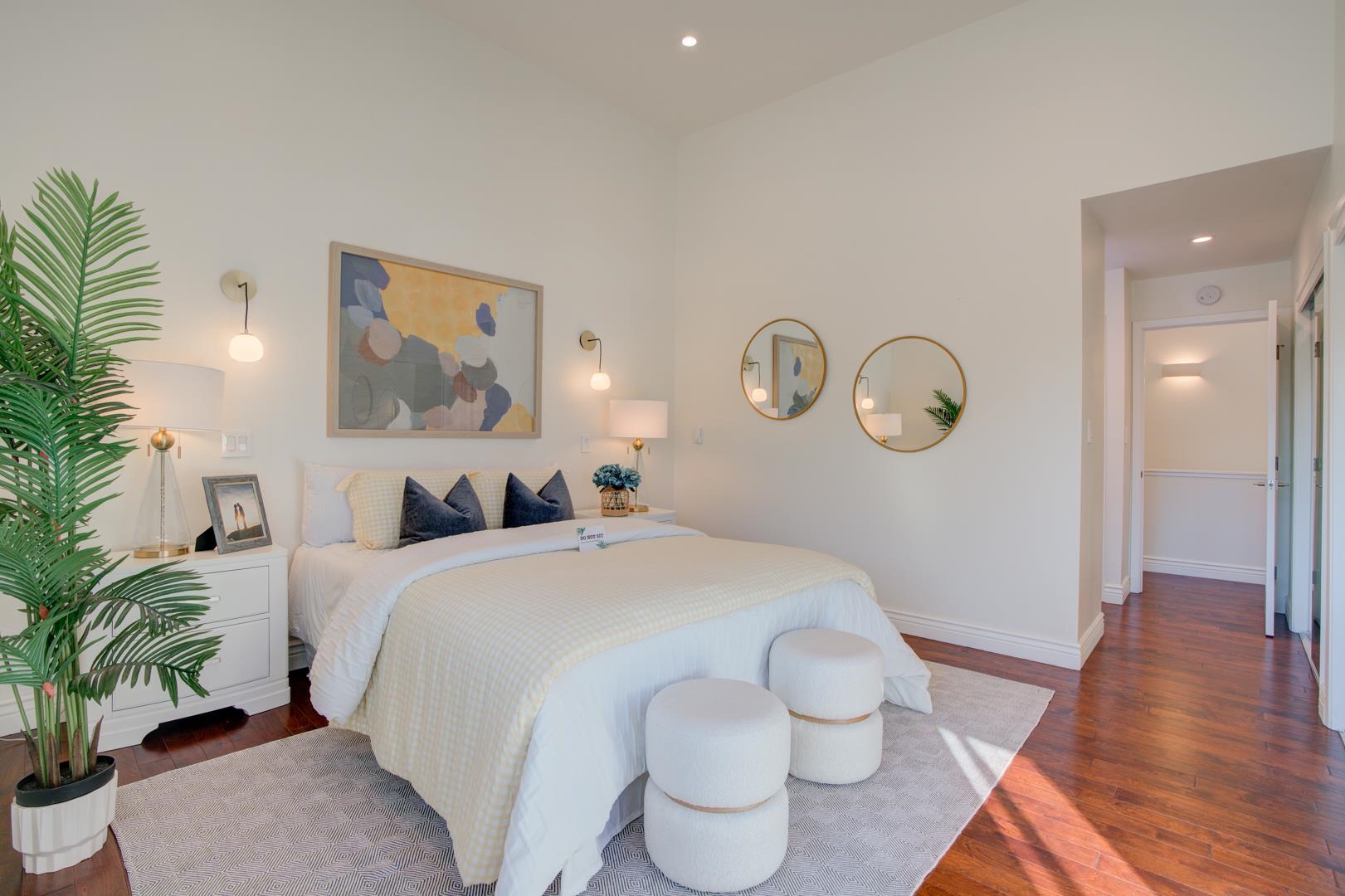 Detail Gallery Image 23 of 45 For 2271 Armada Way, San Mateo,  CA 94404 - 2 Beds | 2/1 Baths