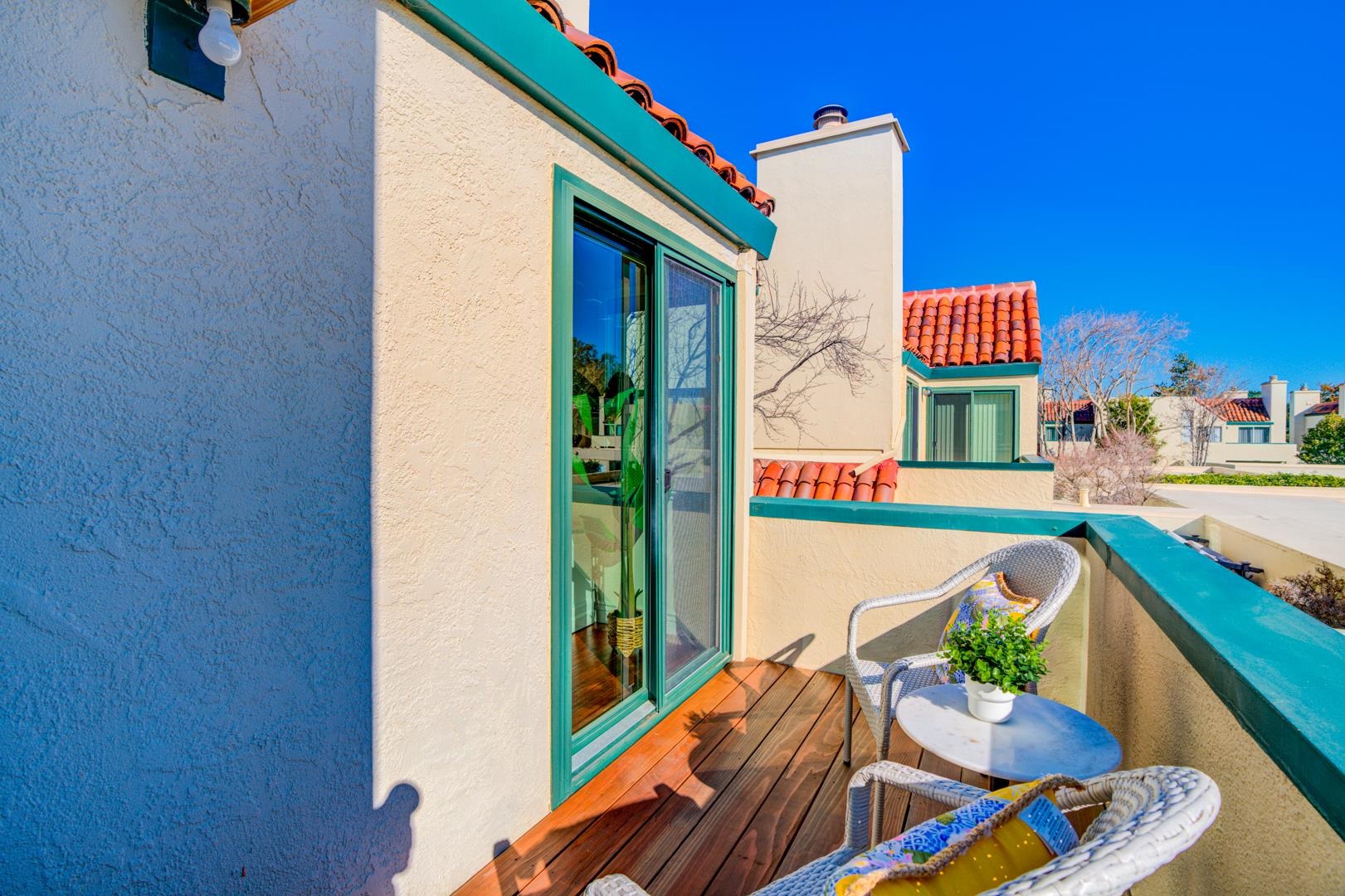 Detail Gallery Image 29 of 45 For 2271 Armada Way, San Mateo,  CA 94404 - 2 Beds | 2/1 Baths