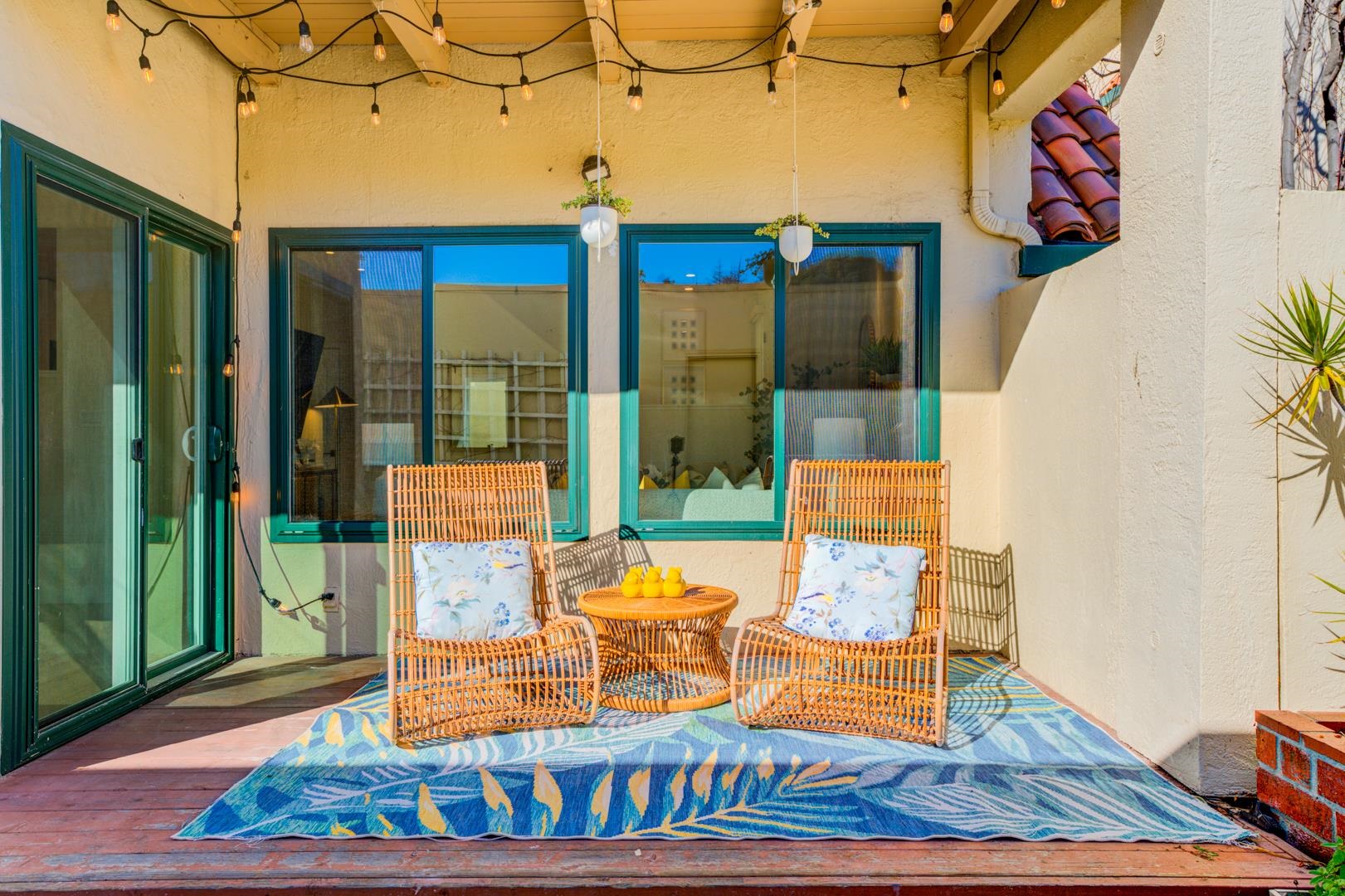 Detail Gallery Image 33 of 45 For 2271 Armada Way, San Mateo,  CA 94404 - 2 Beds | 2/1 Baths