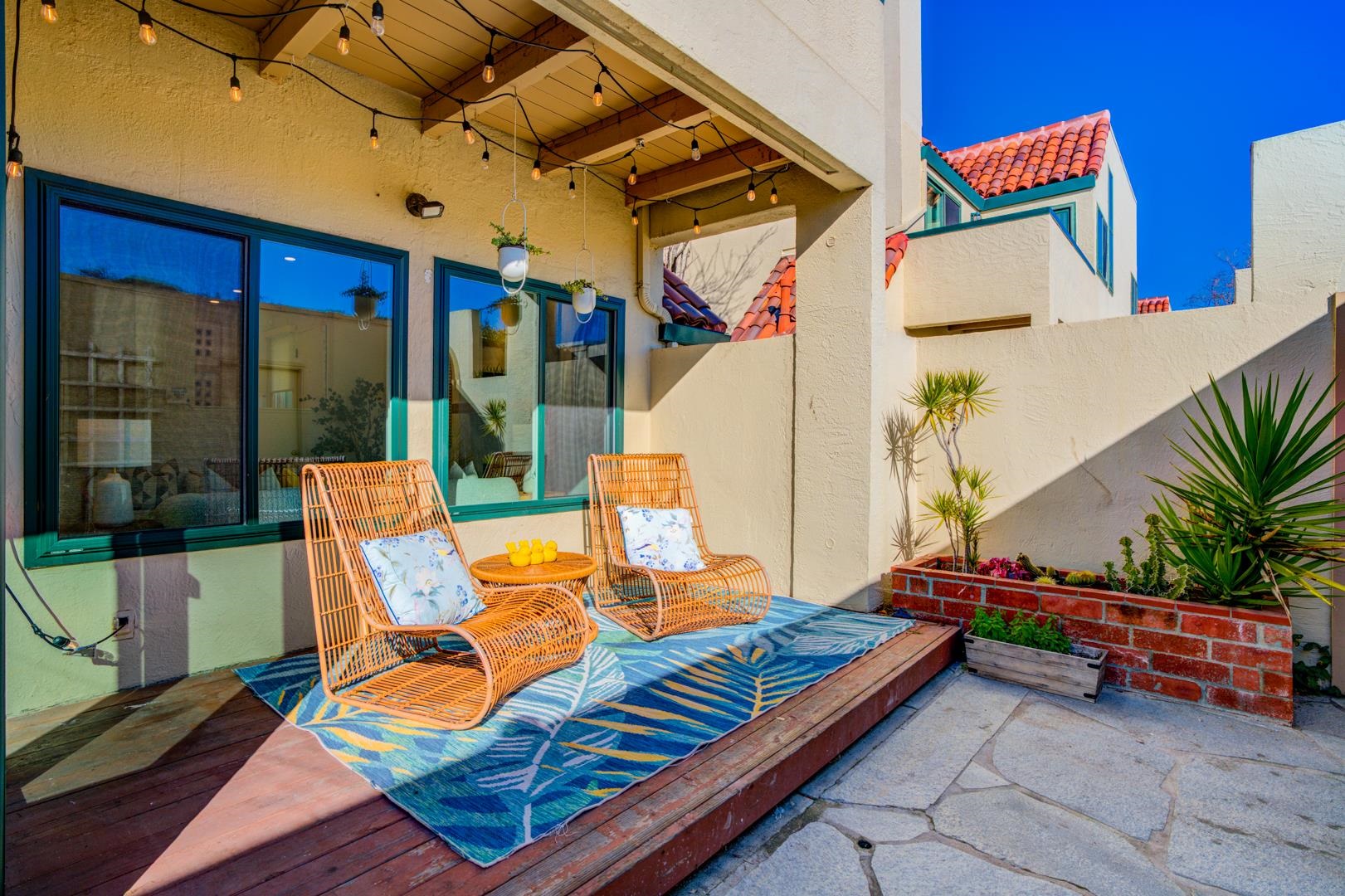 Detail Gallery Image 36 of 45 For 2271 Armada Way, San Mateo,  CA 94404 - 2 Beds | 2/1 Baths