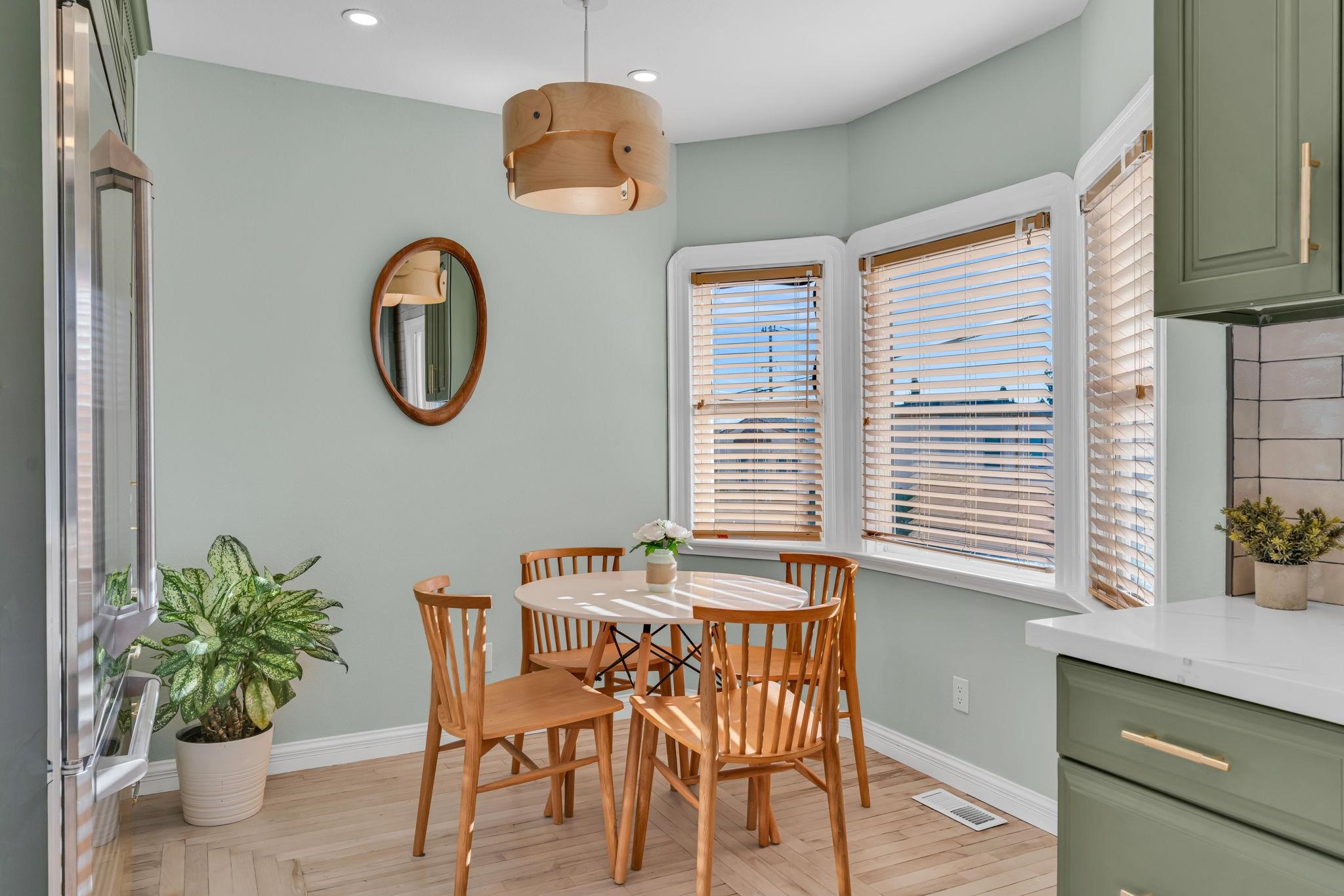 Detail Gallery Image 17 of 48 For 3000 56th Ave, Oakland,  CA 94605 - 4 Beds | 3 Baths