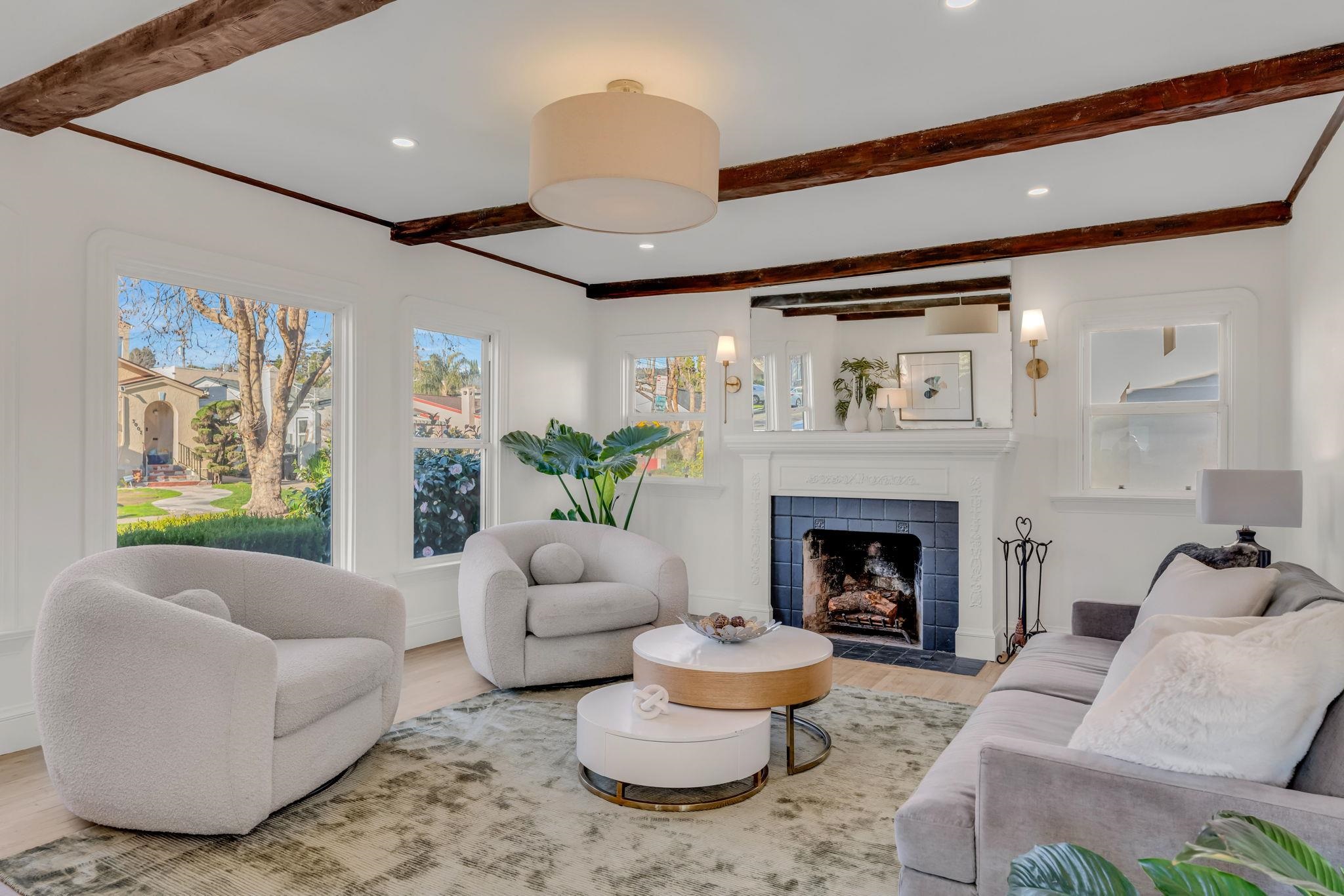 Detail Gallery Image 10 of 48 For 3000 56th Ave, Oakland,  CA 94605 - 4 Beds | 3 Baths