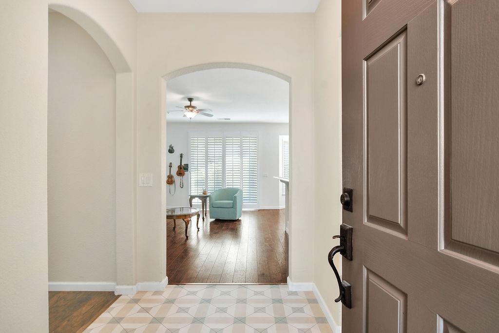 Detail Gallery Image 2 of 28 For 1318 Bonum Way, Brentwood,  CA 94513 - 2 Beds | 2 Baths