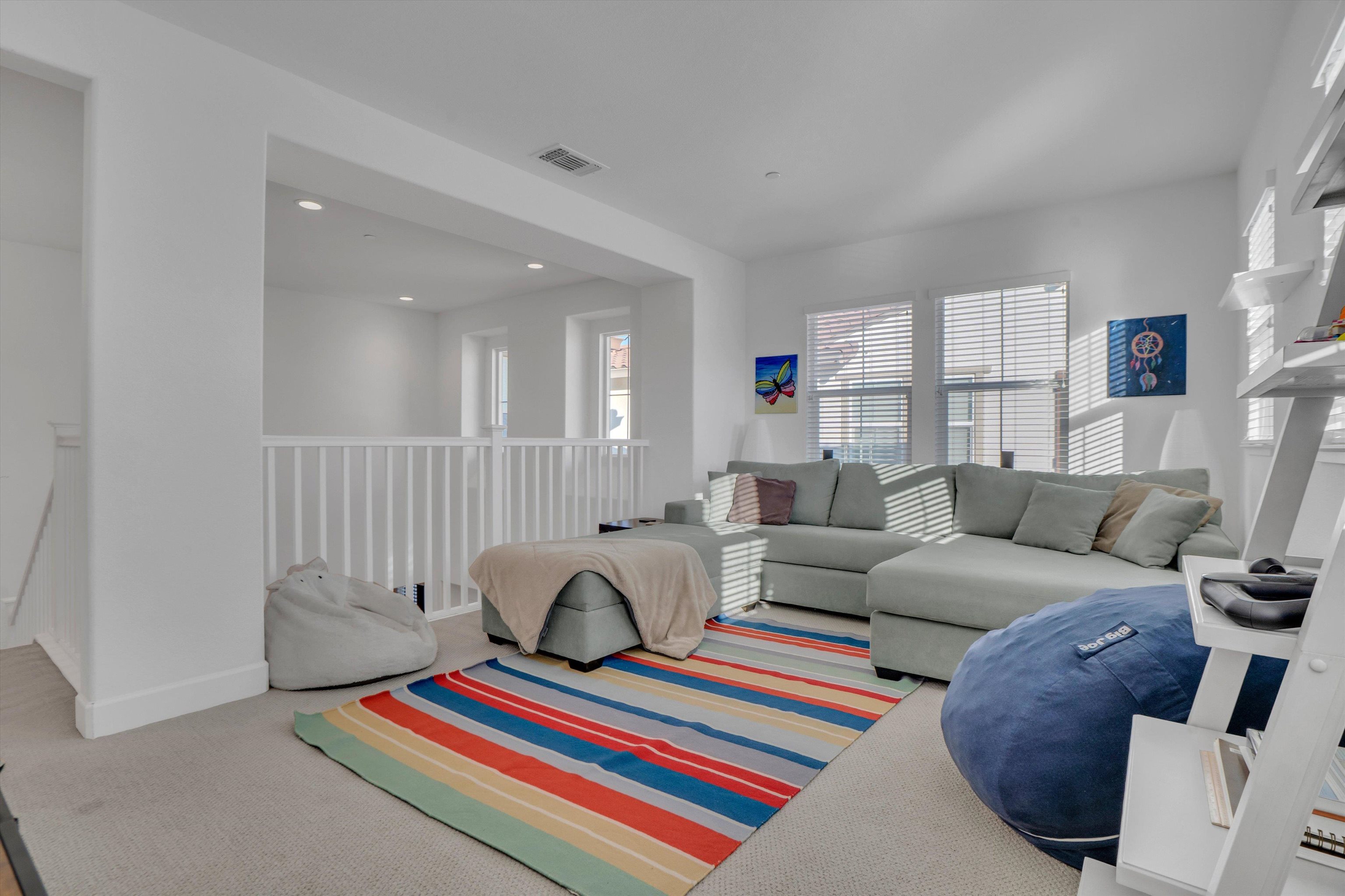 Detail Gallery Image 23 of 48 For 263 E Vita Ave, Mountain House,  CA 95391 - 4 Beds | 3/1 Baths