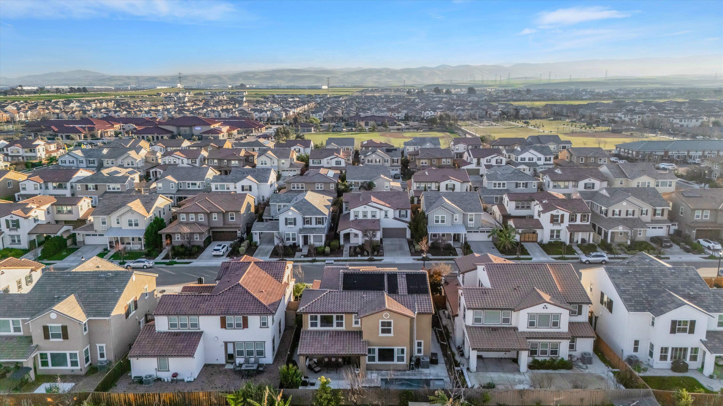 Detail Gallery Image 46 of 48 For 263 E Vita Ave, Mountain House,  CA 95391 - 4 Beds | 3/1 Baths