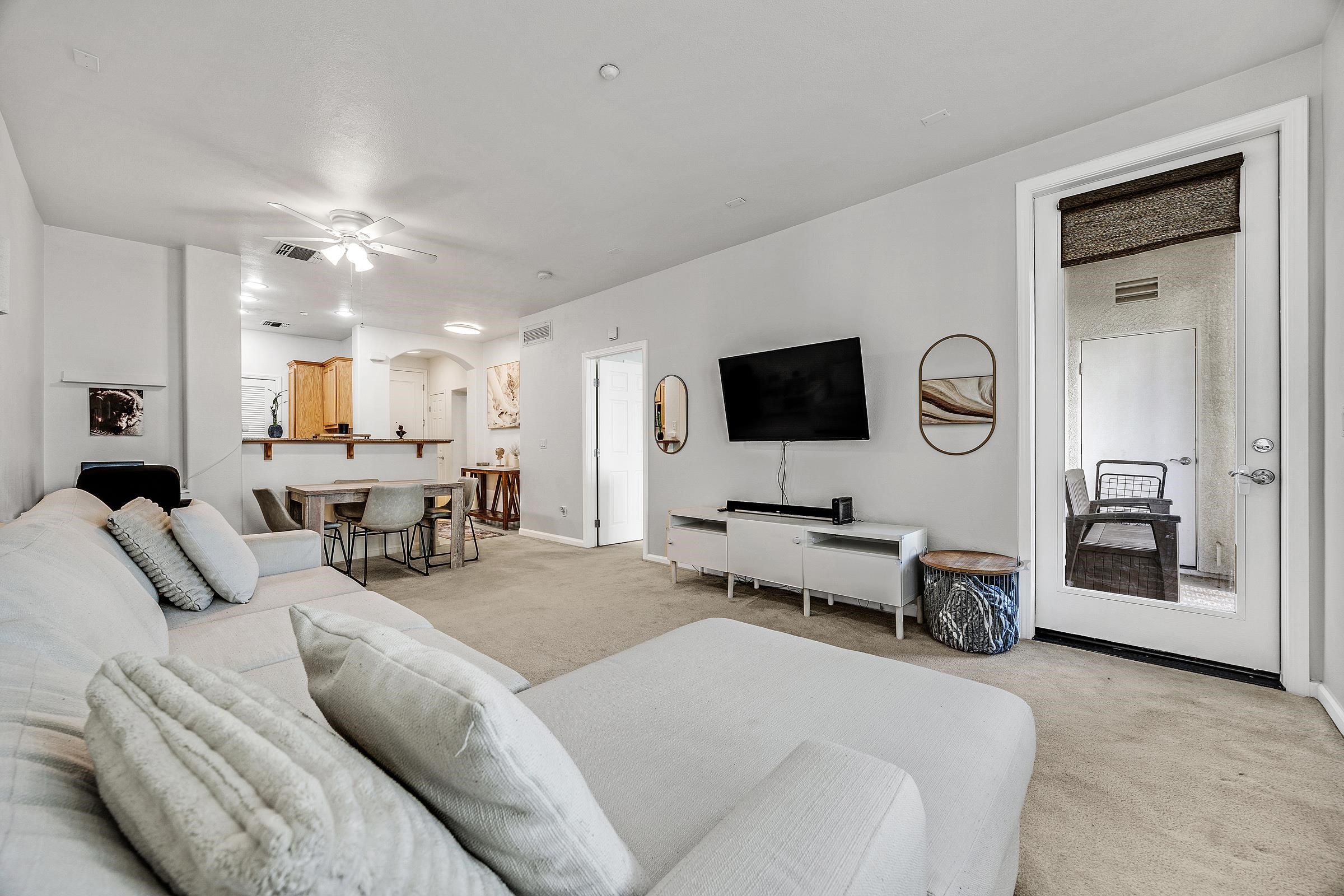 Photo #4: 41120916 Listing: Photo #4