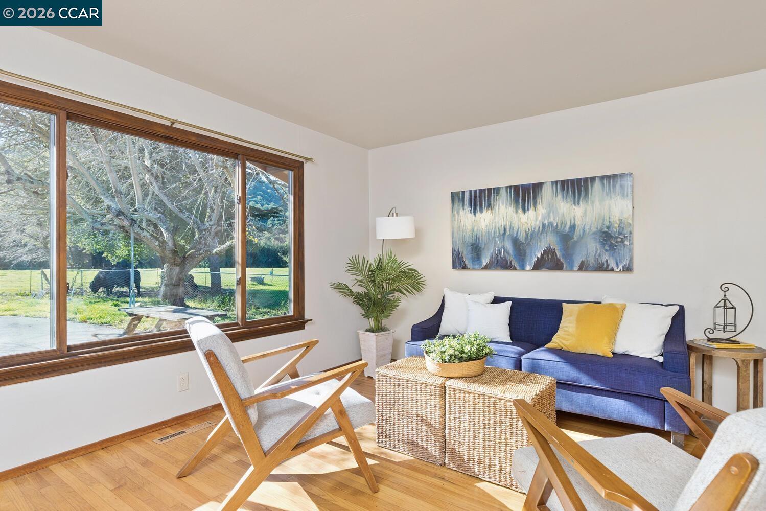 Detail Gallery Image 10 of 45 For 1015 Garcia Ranch Road, Martinez,  CA 94553 - 4 Beds | 2 Baths