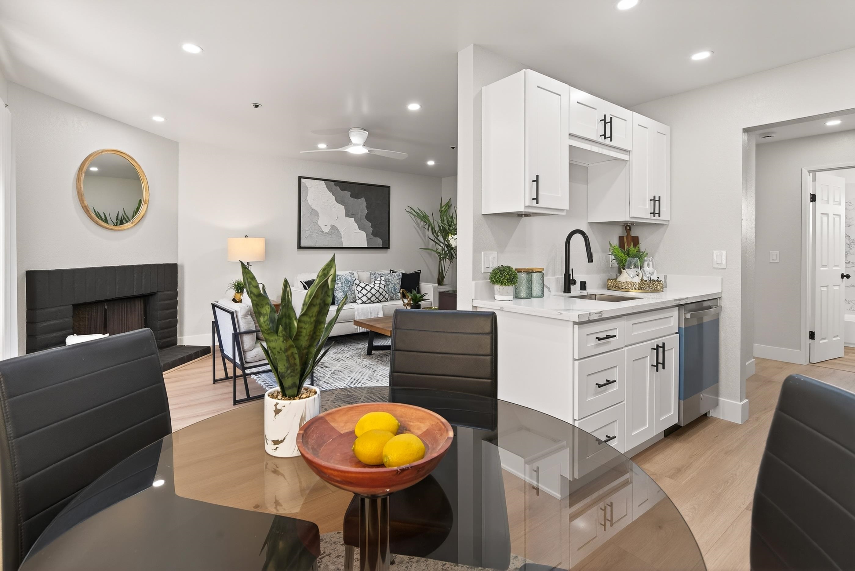 Photo #11: 41120922 Listing: Photo #11