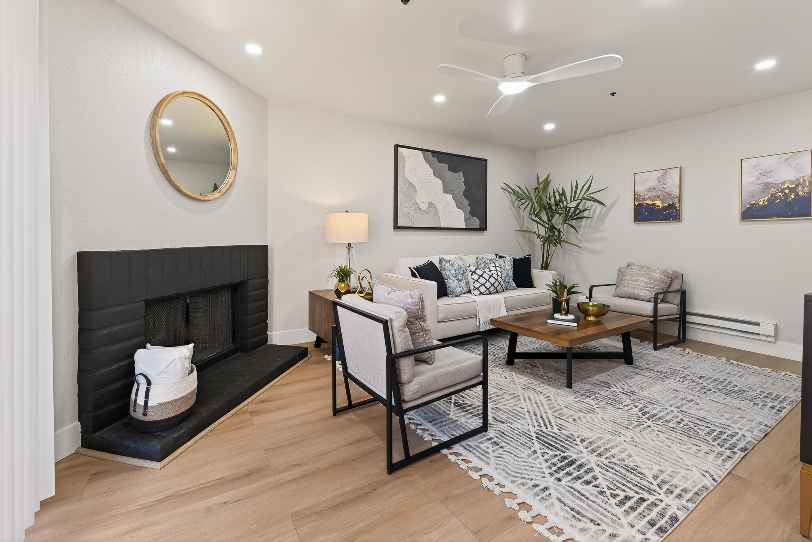 Photo #5: 41120922 Listing: Photo #5