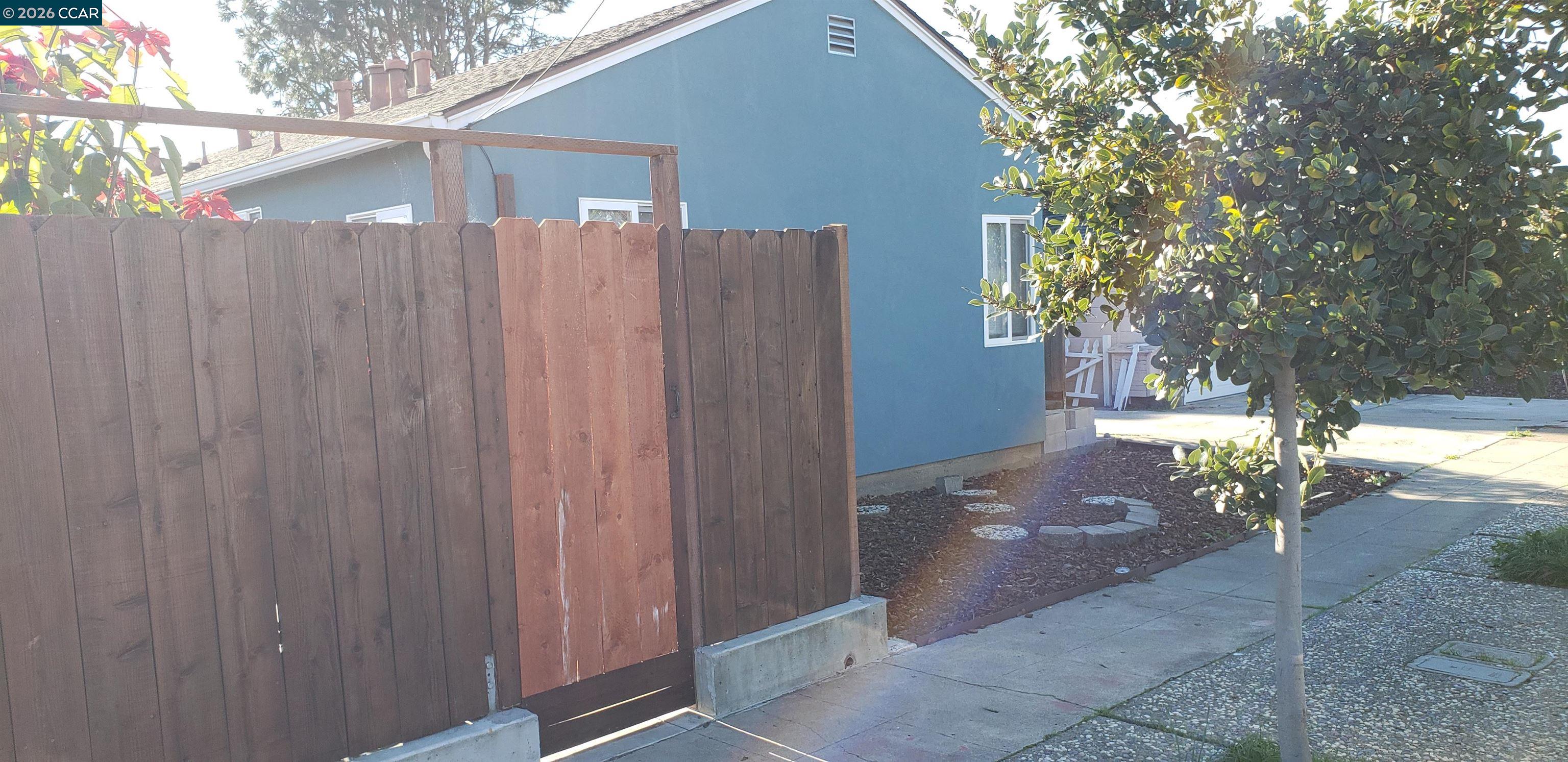 Detail Gallery Image 13 of 45 For 6130 Van Fleet Ave, Richmond,  CA 94804 - – Beds | – Baths