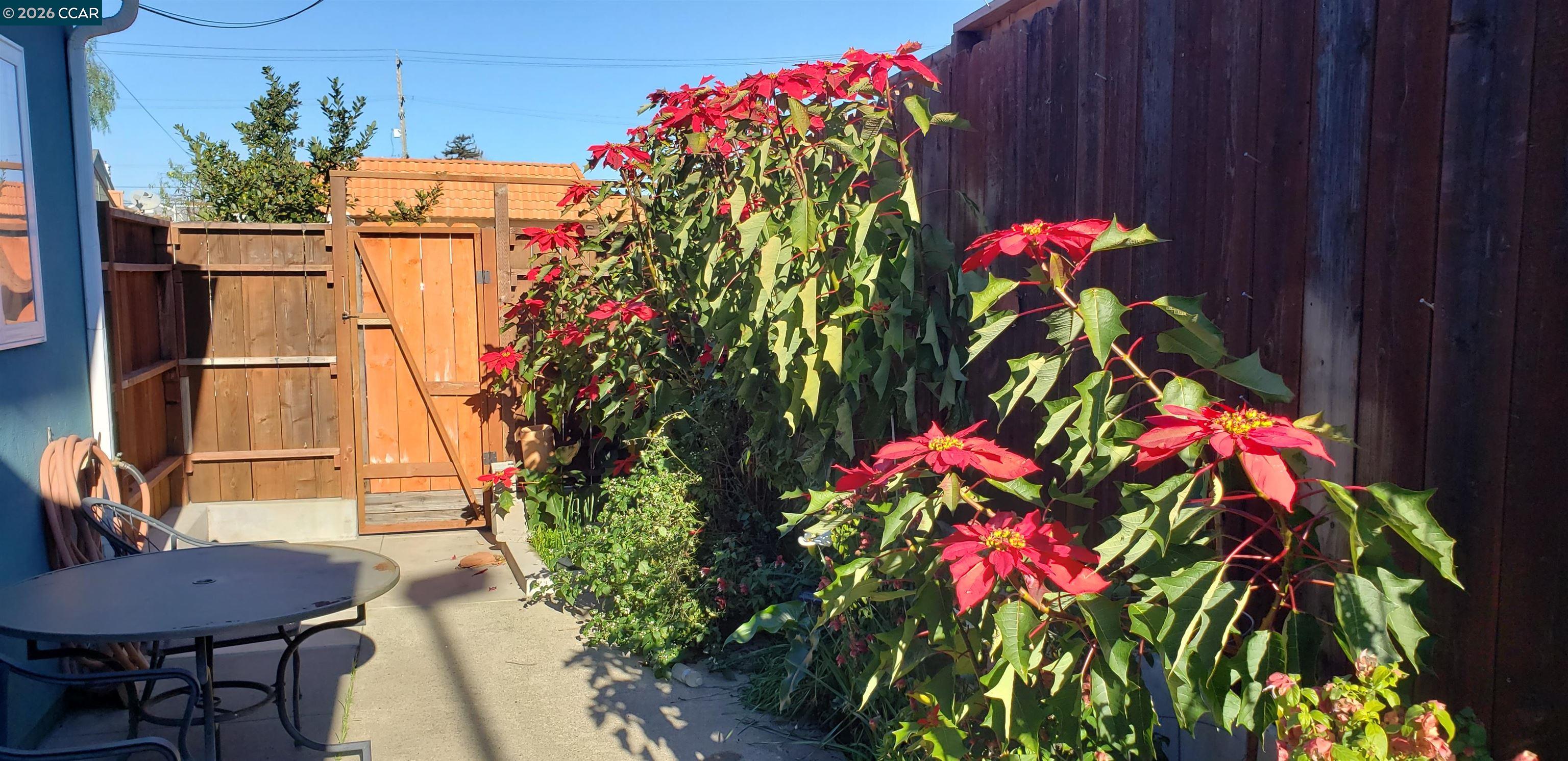 Detail Gallery Image 15 of 45 For 6130 Van Fleet Ave, Richmond,  CA 94804 - – Beds | – Baths