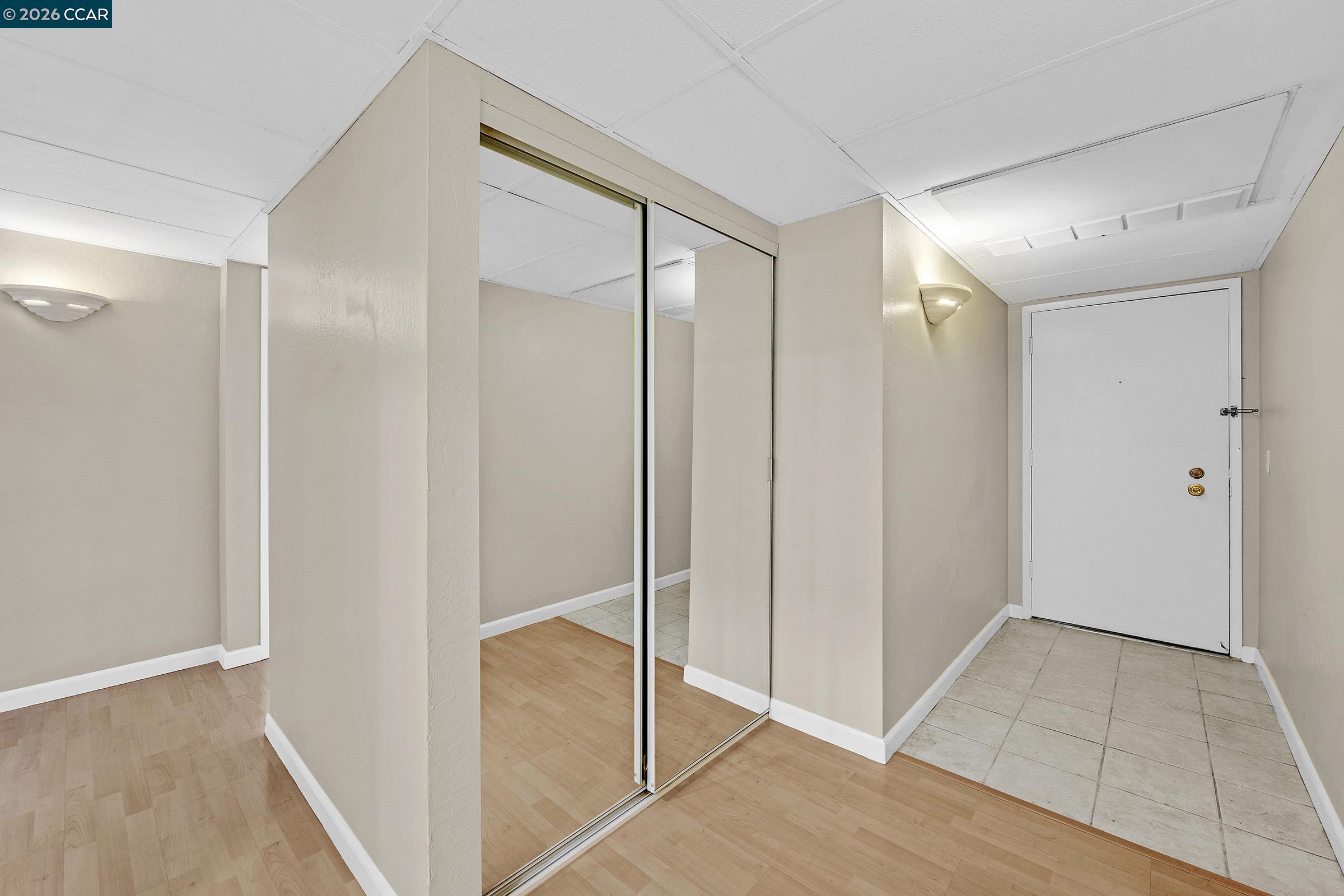 Photo #6: 41120926 Listing: Photo #6