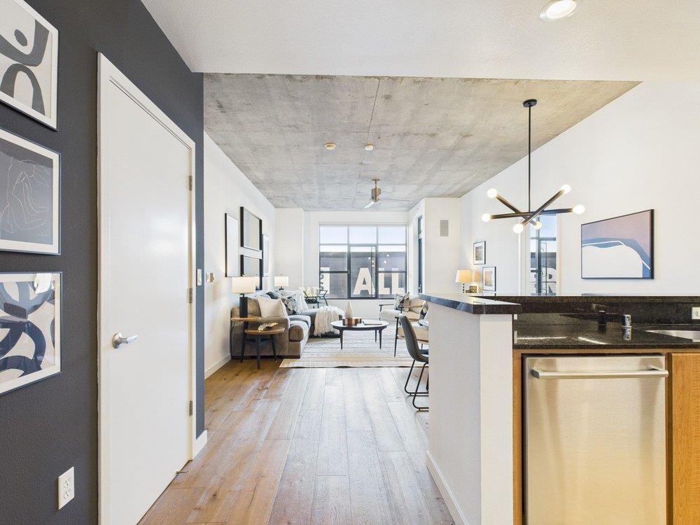 Photo #4: 41120927 Listing: Photo #4