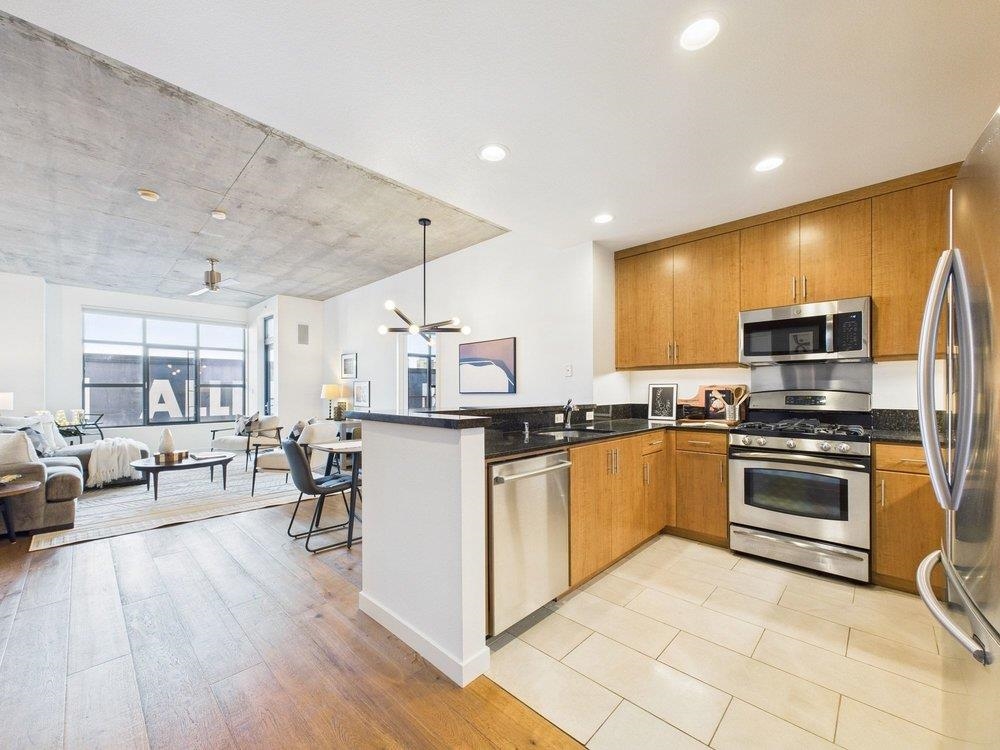 Photo #5: 41120927 Listing: Photo #5